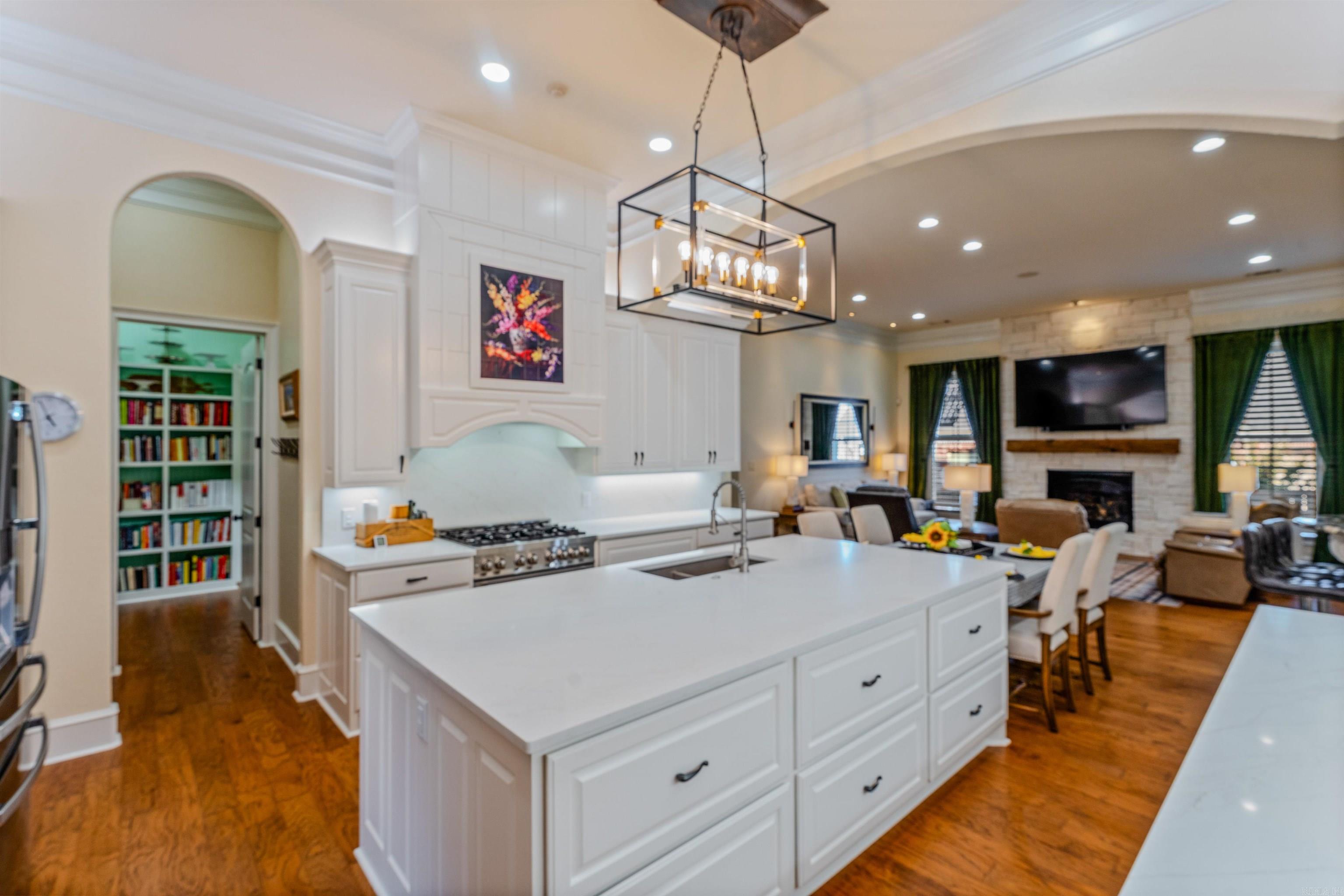 418 SUNCREST Street Bryant, AR 72022