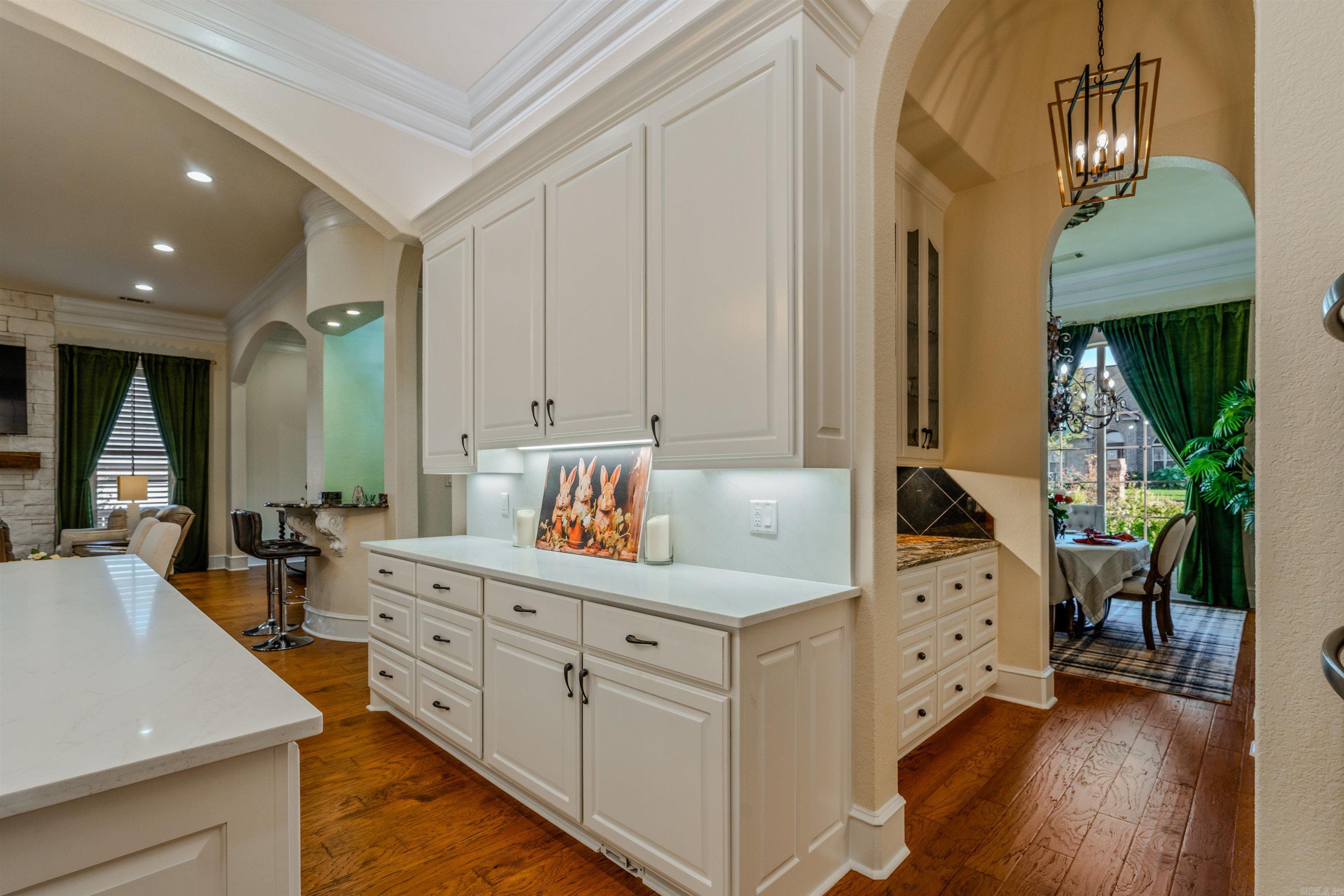 418 SUNCREST Street Bryant, AR 72022