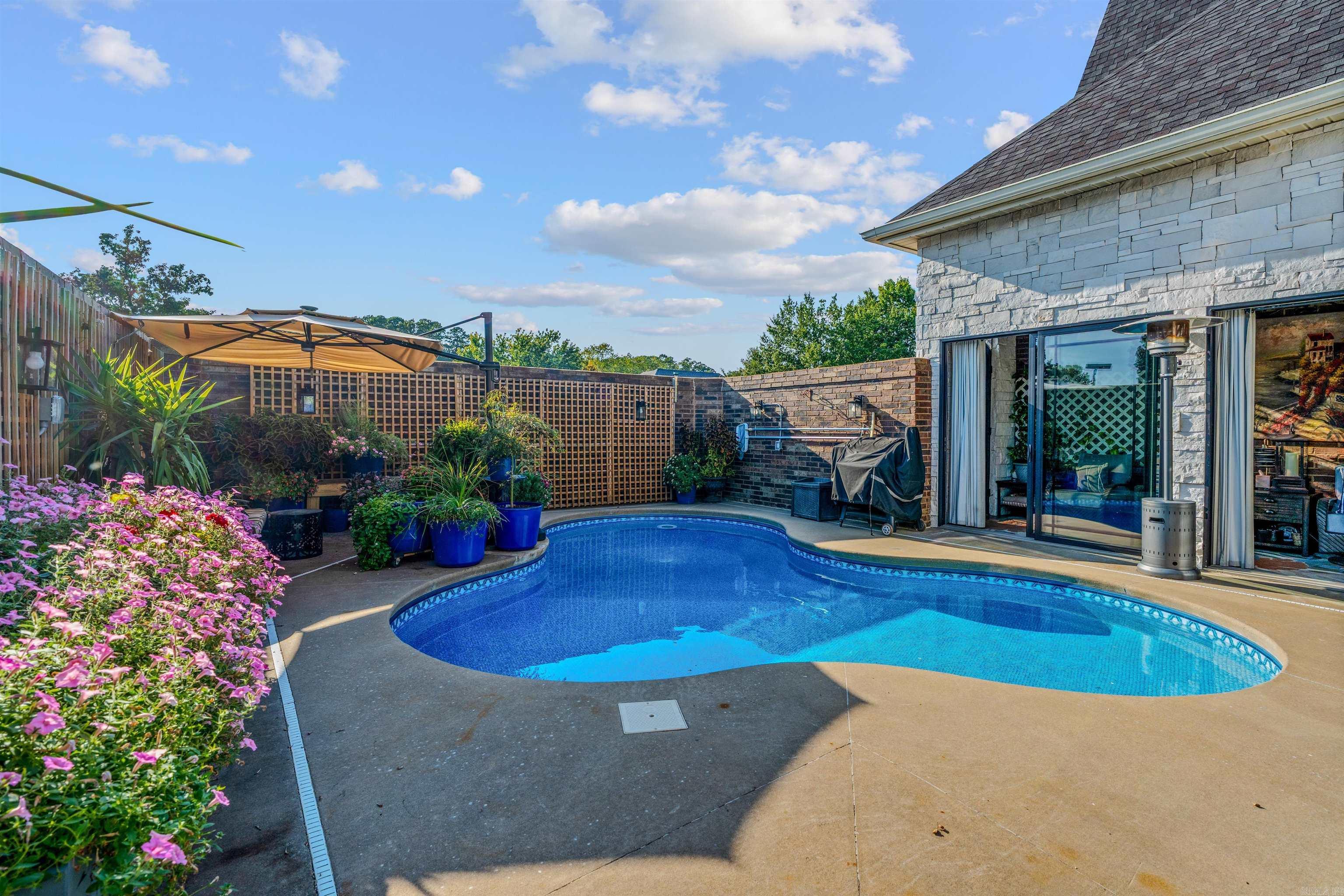 418 SUNCREST Street Bryant, AR 72022