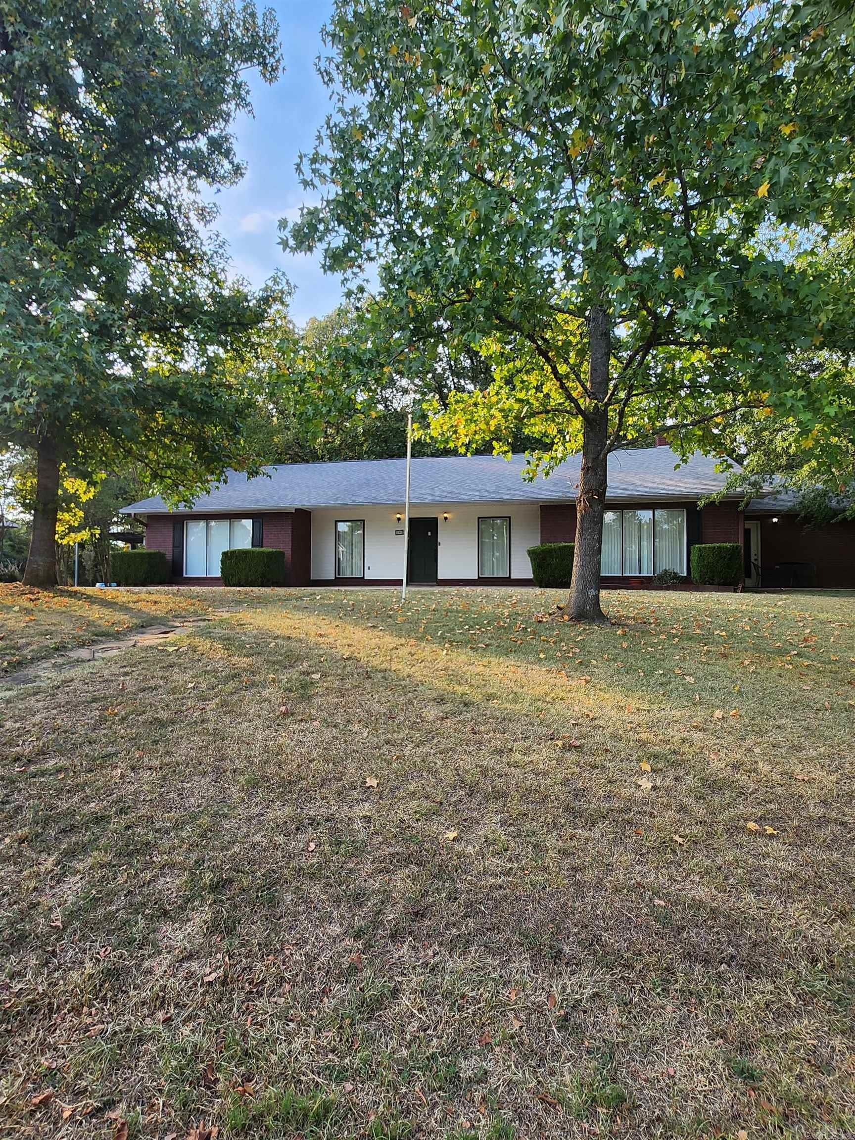195 Lorelei Street Hot Springs, AR 71913