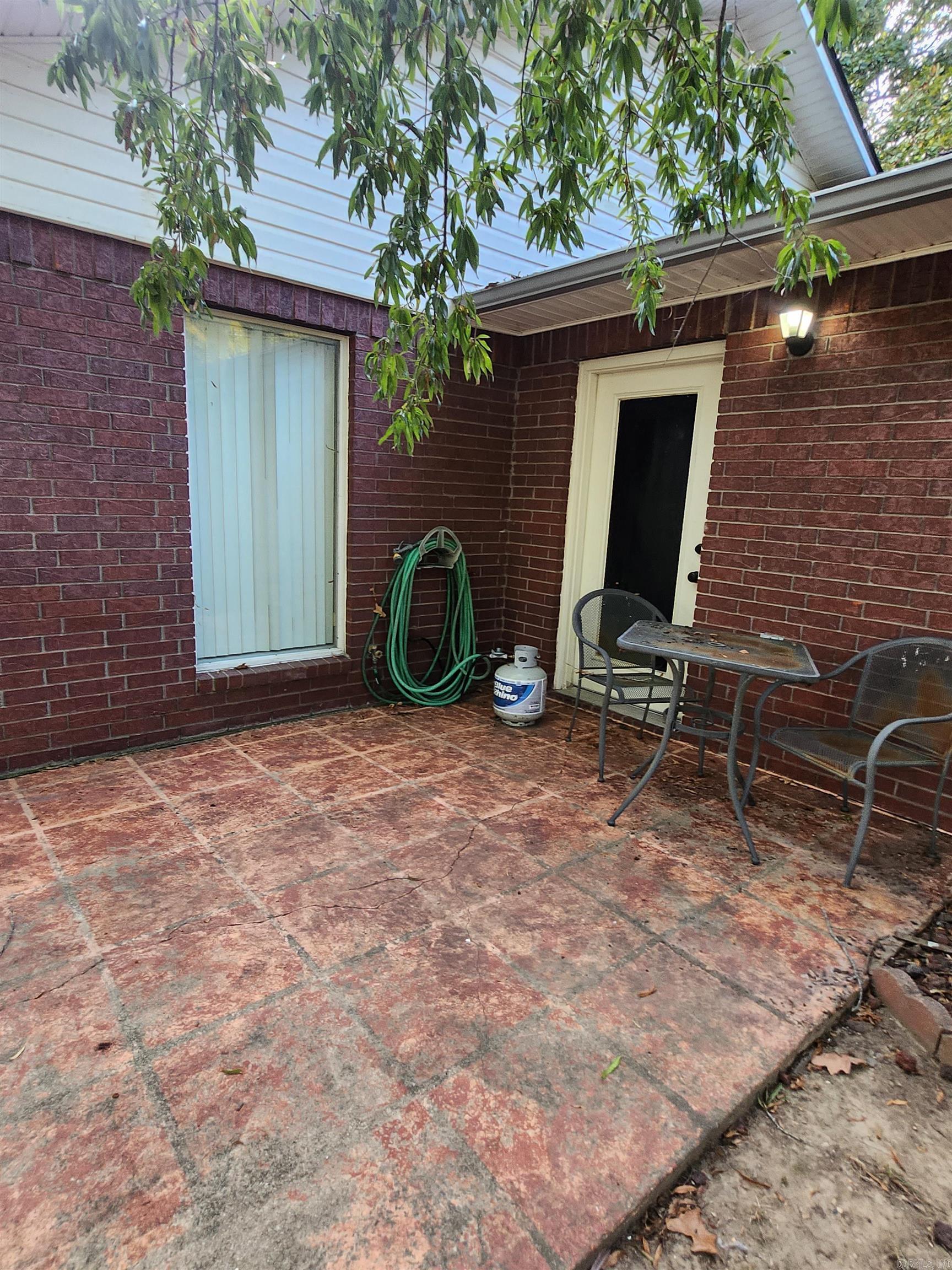 195 Lorelei Street Hot Springs, AR 71913