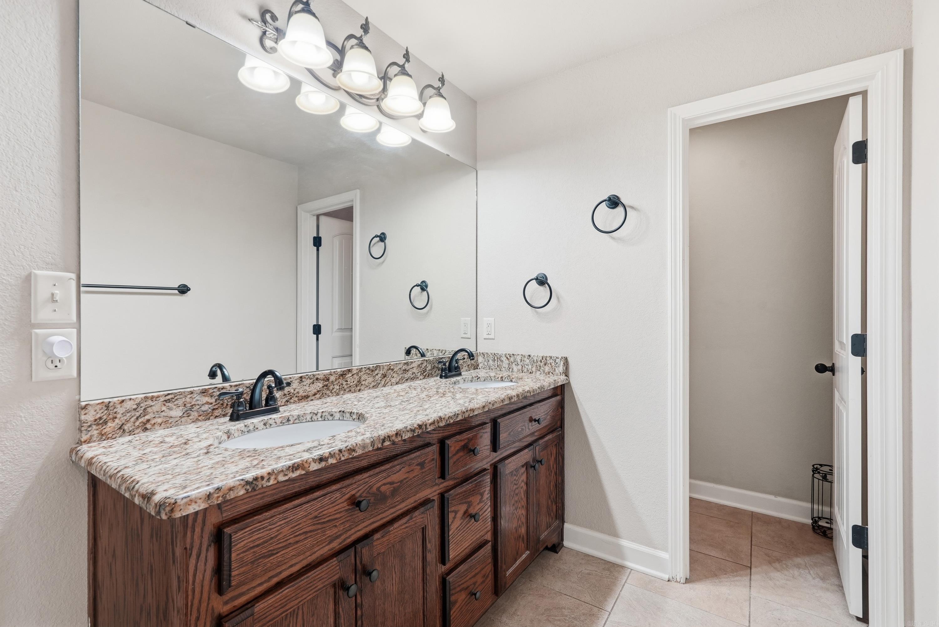 5502 Glenn  Bryant, AR
