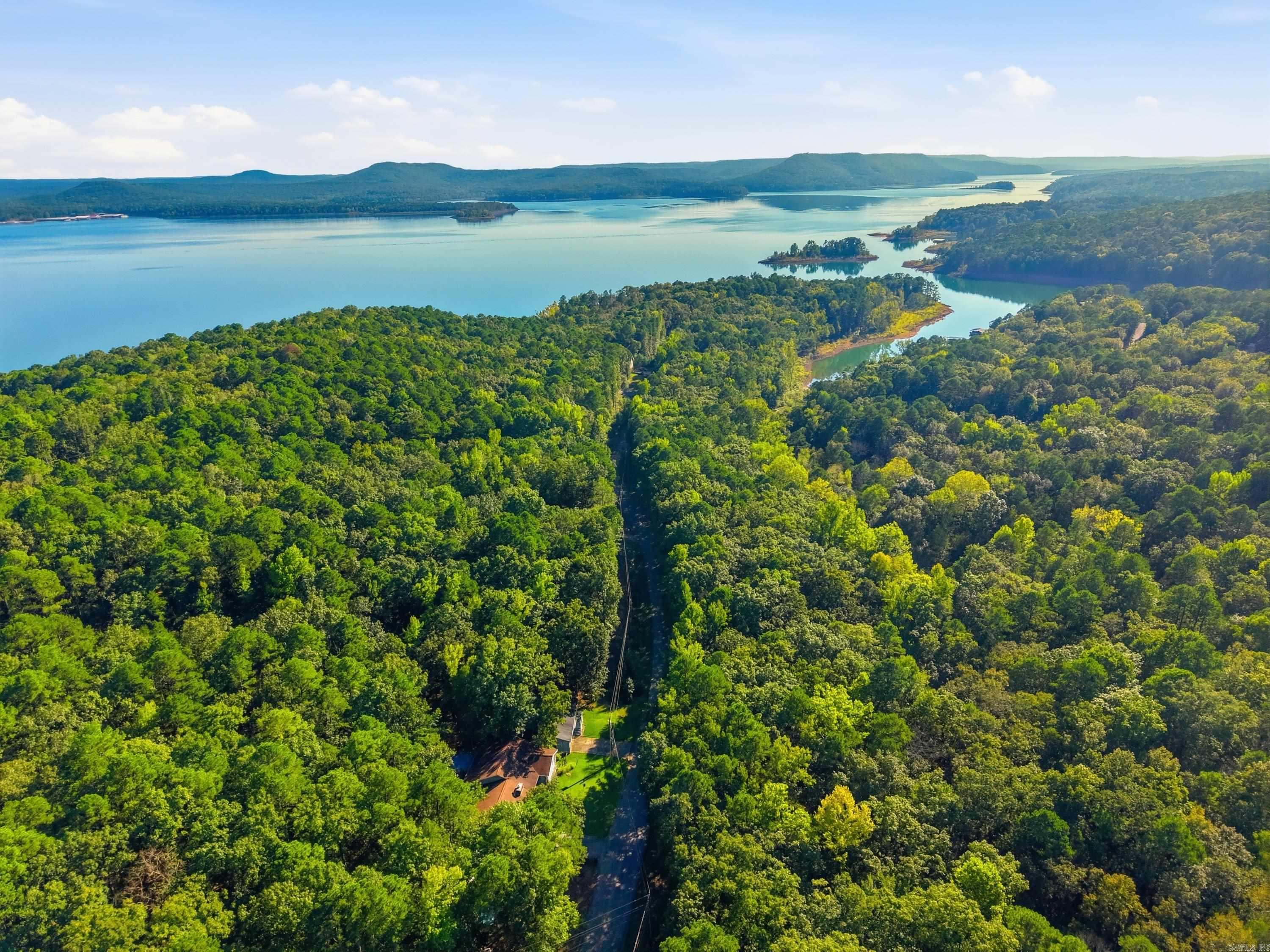 127 Wilshire  Fairfield Bay, AR
