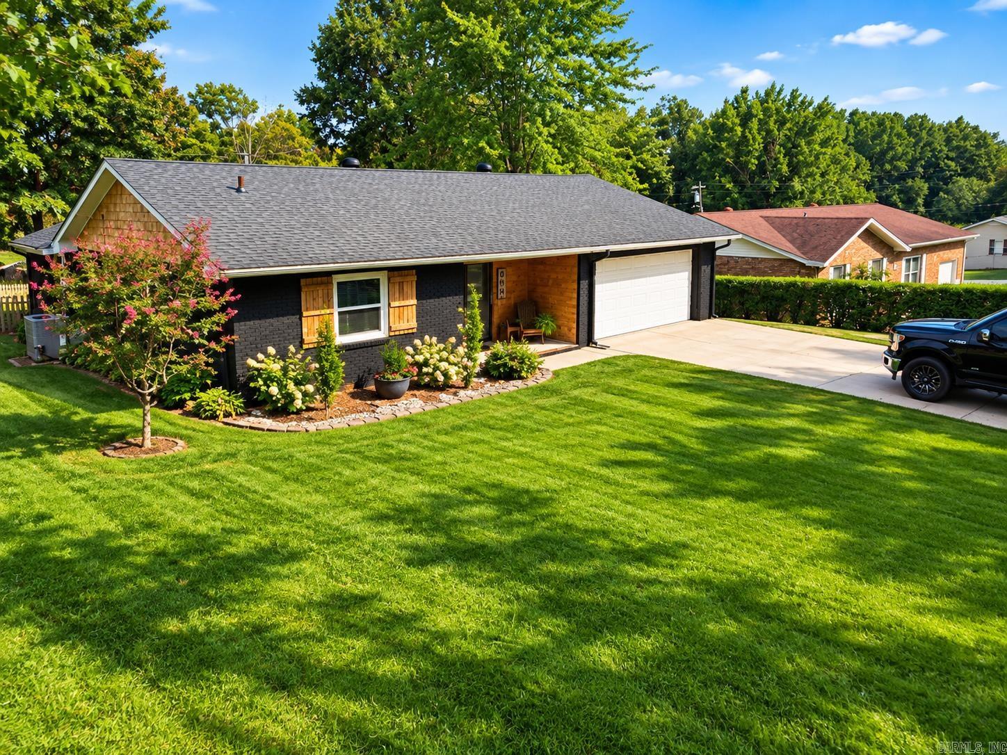 876 S 16th  Piggott, AR