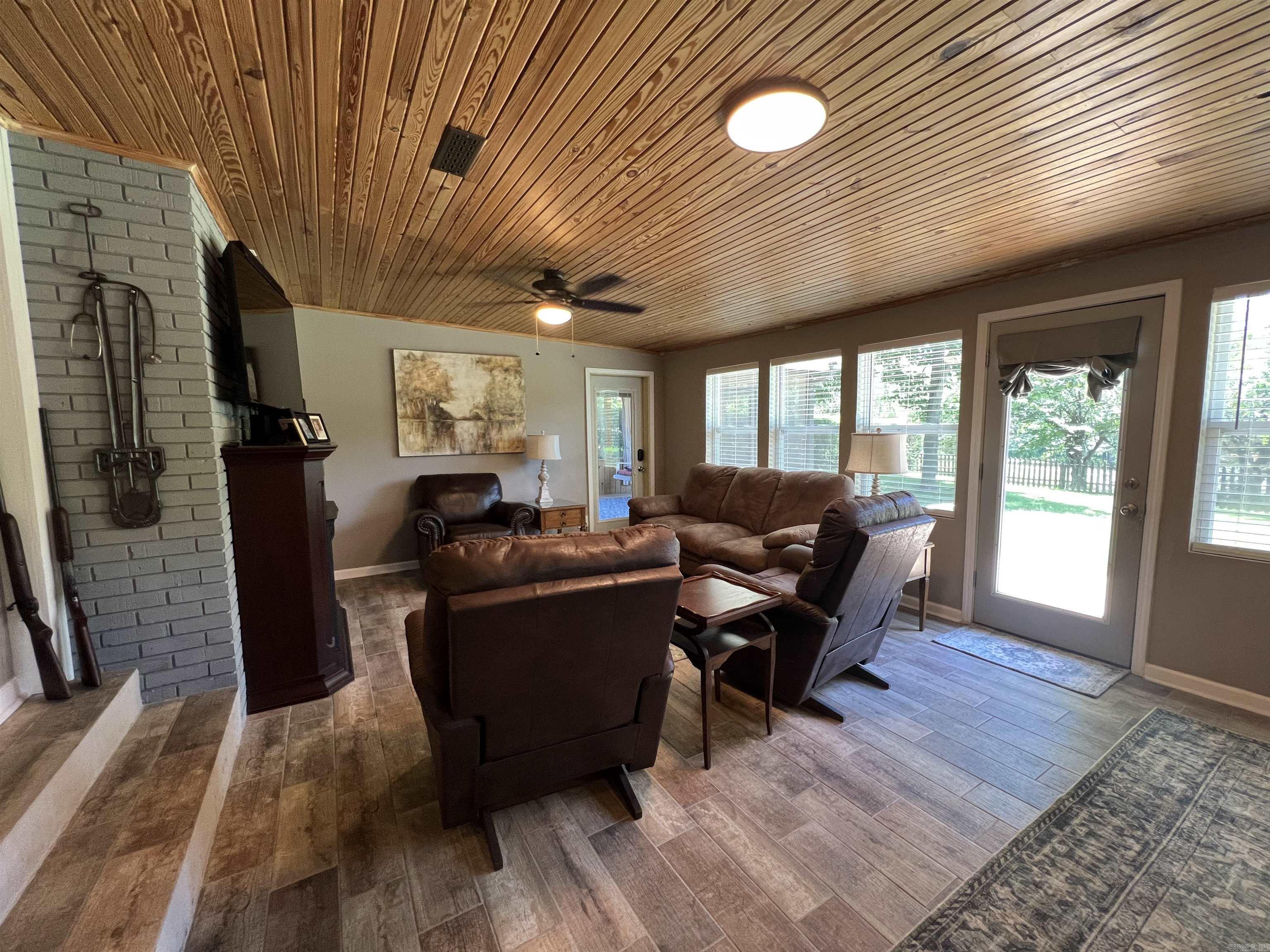 876 S 16th  Piggott, AR