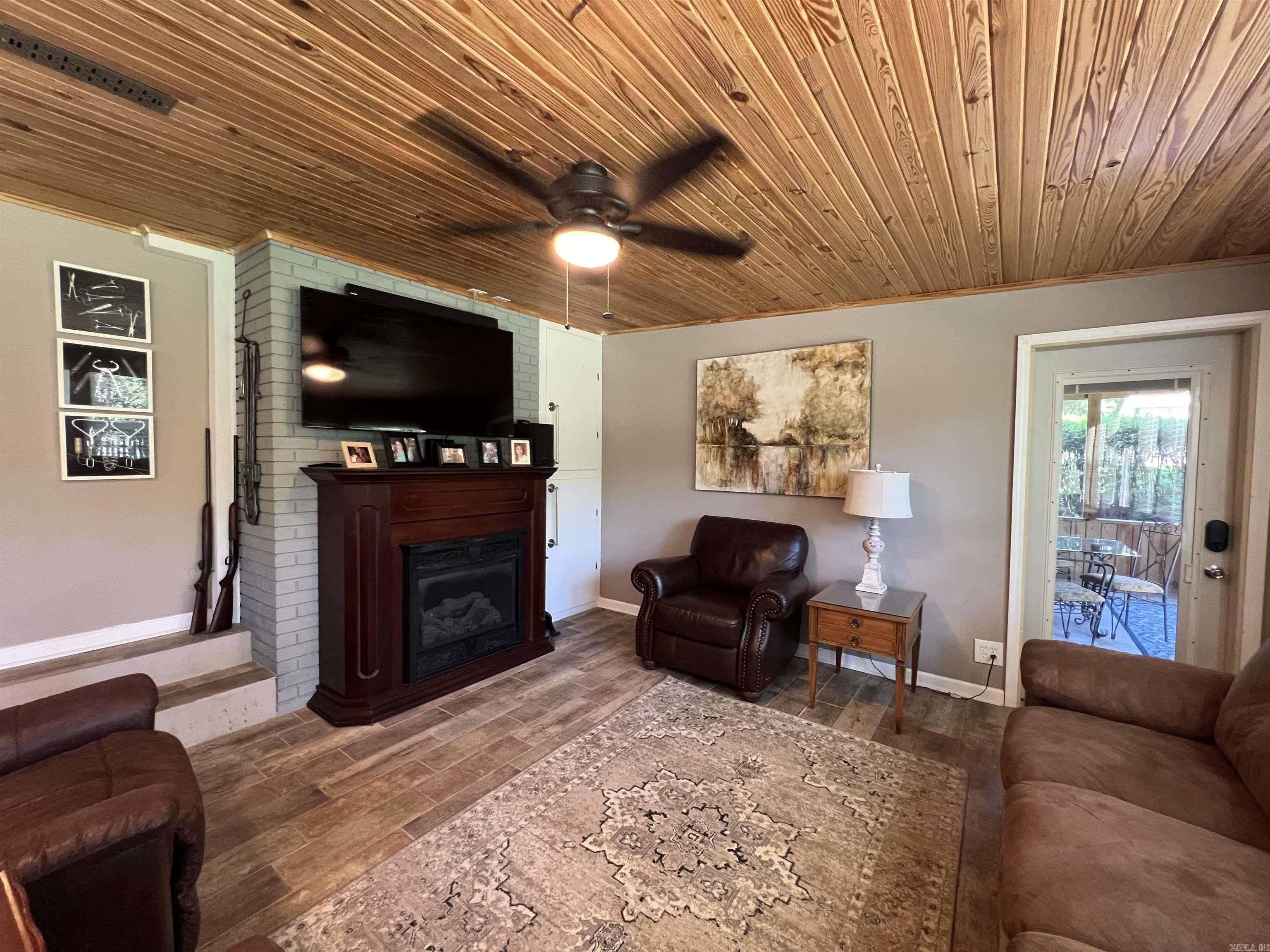 876 S 16th  Piggott, AR