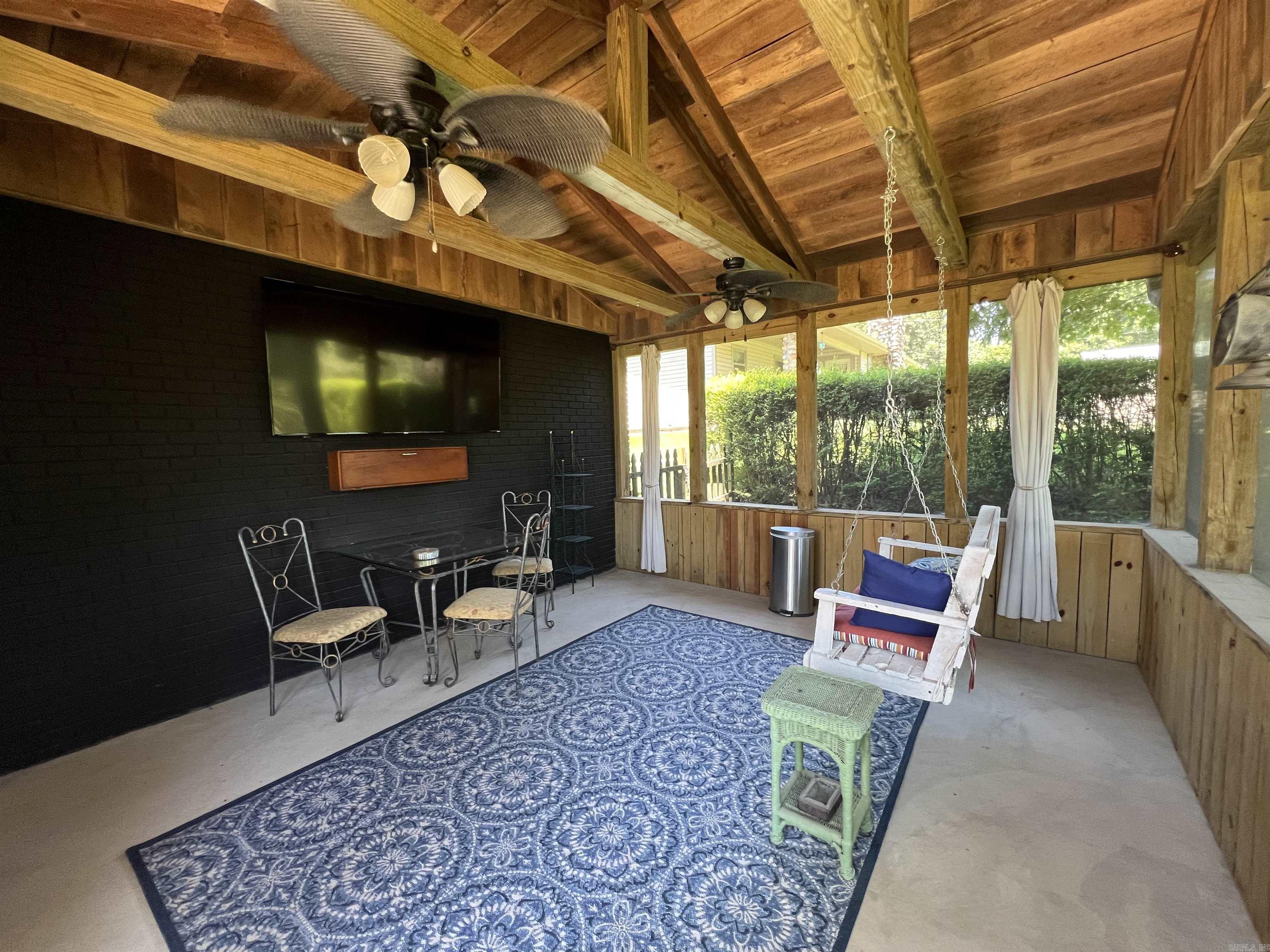 876 S 16th  Piggott, AR