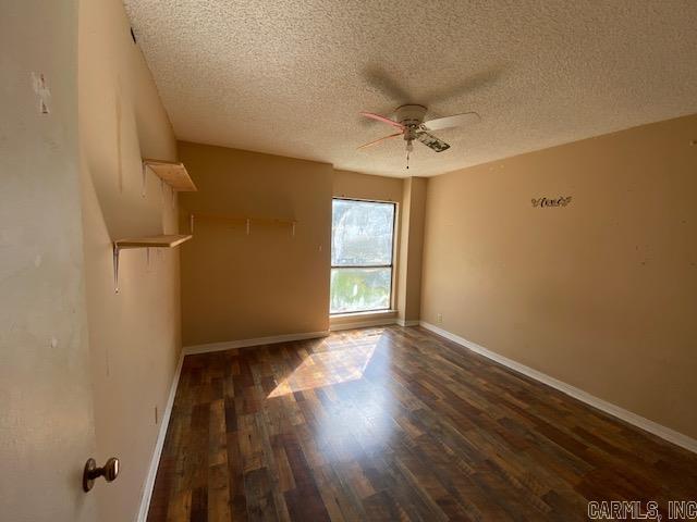 102 Dunn Hollow  Fairfield Bay, AR