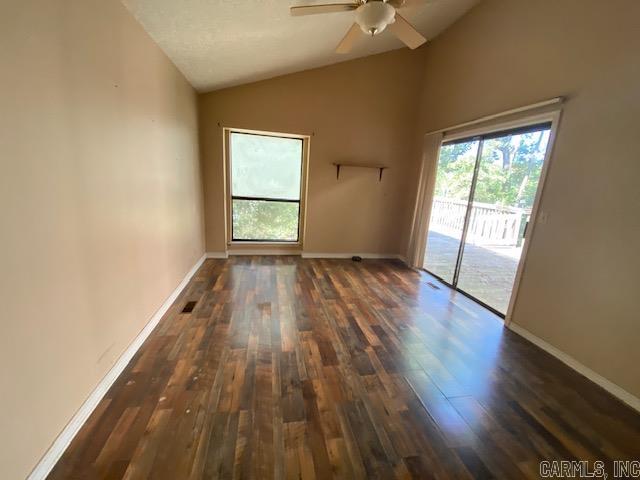 102 Dunn Hollow  Fairfield Bay, AR