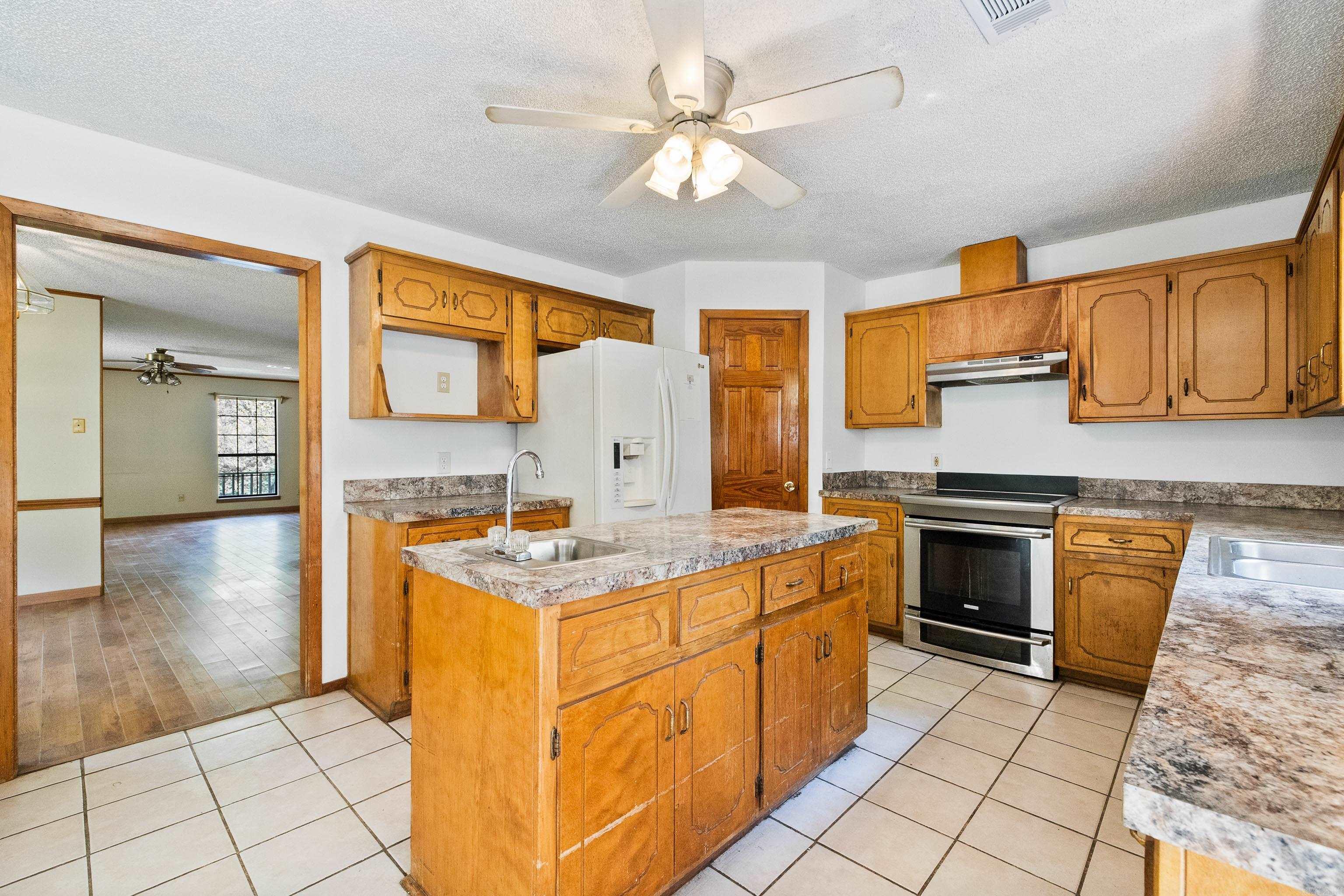4999 Brooke  Benton, AR