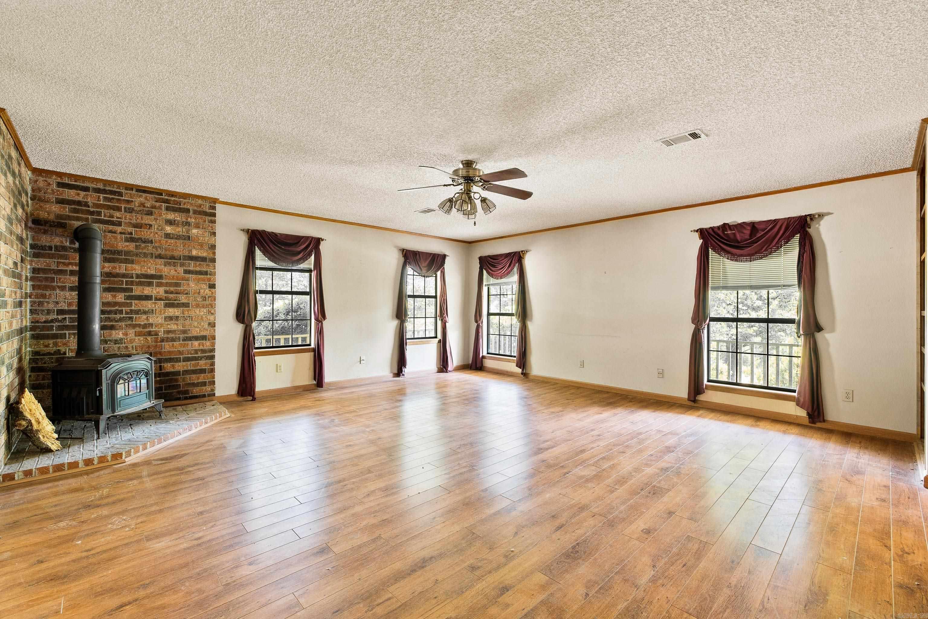 4999 Brooke Cove — photo 4