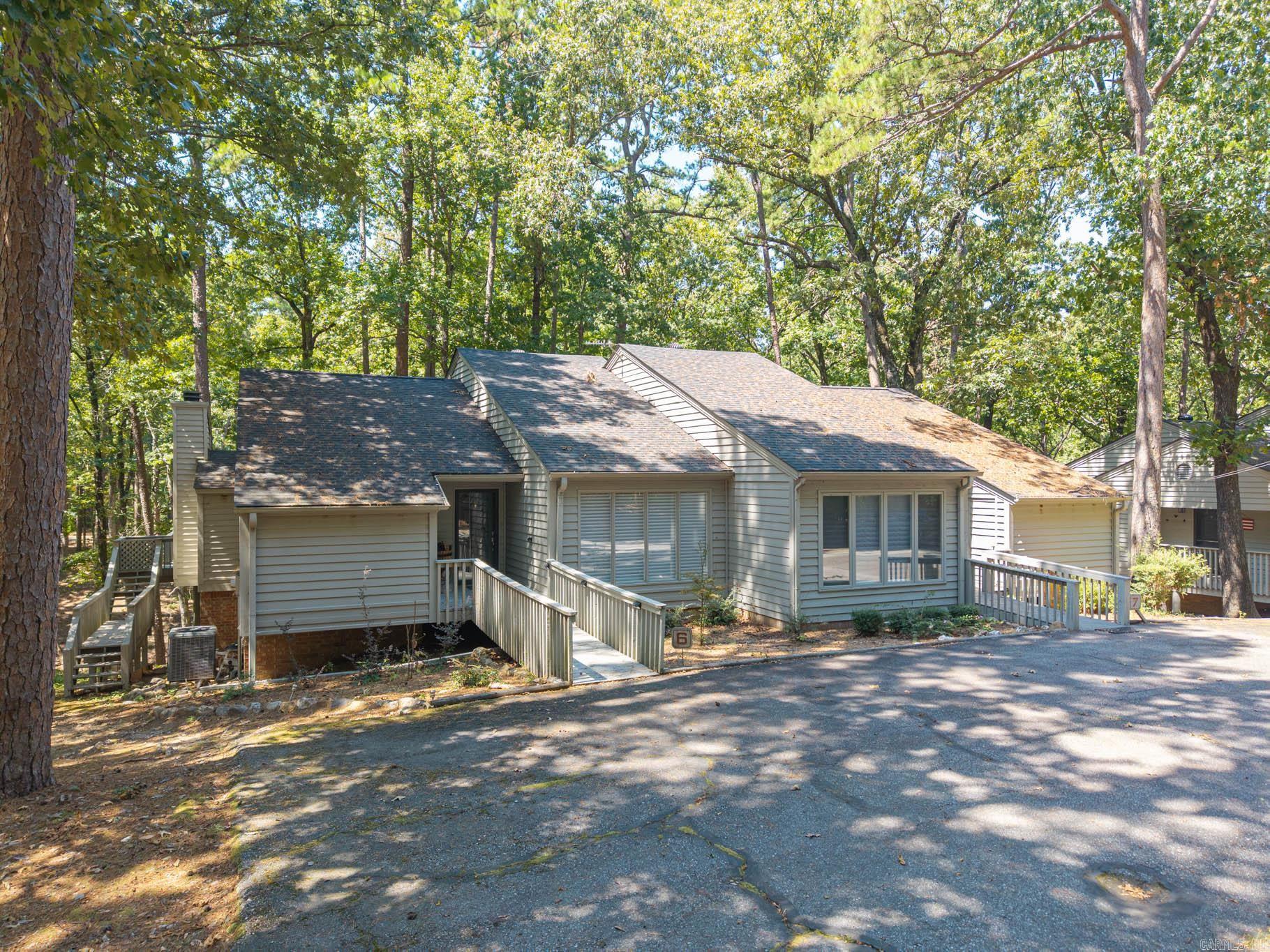 93  Silver Point  Mount Ida, AR