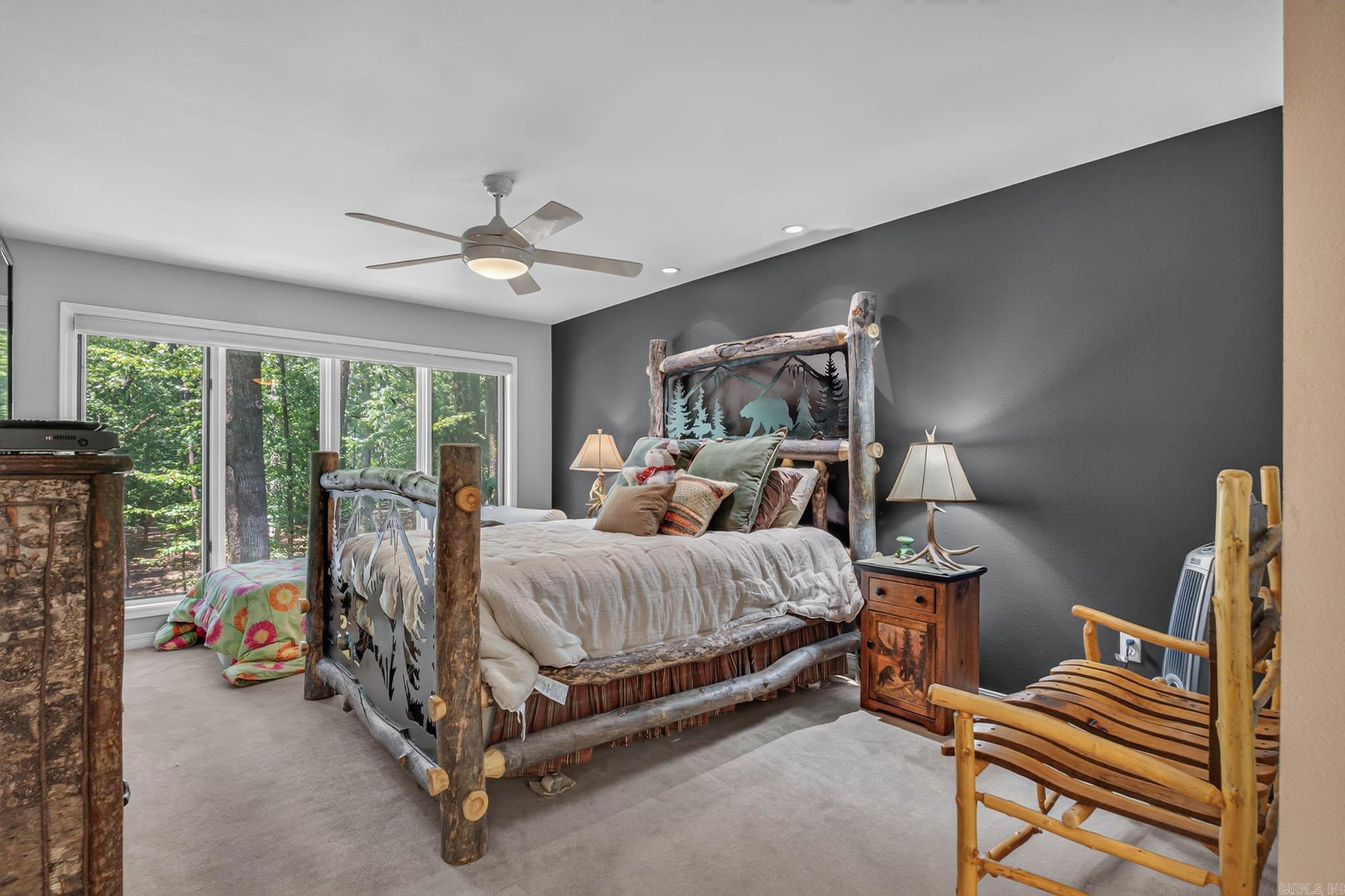 93 Silver Point  Mount Ida, AR