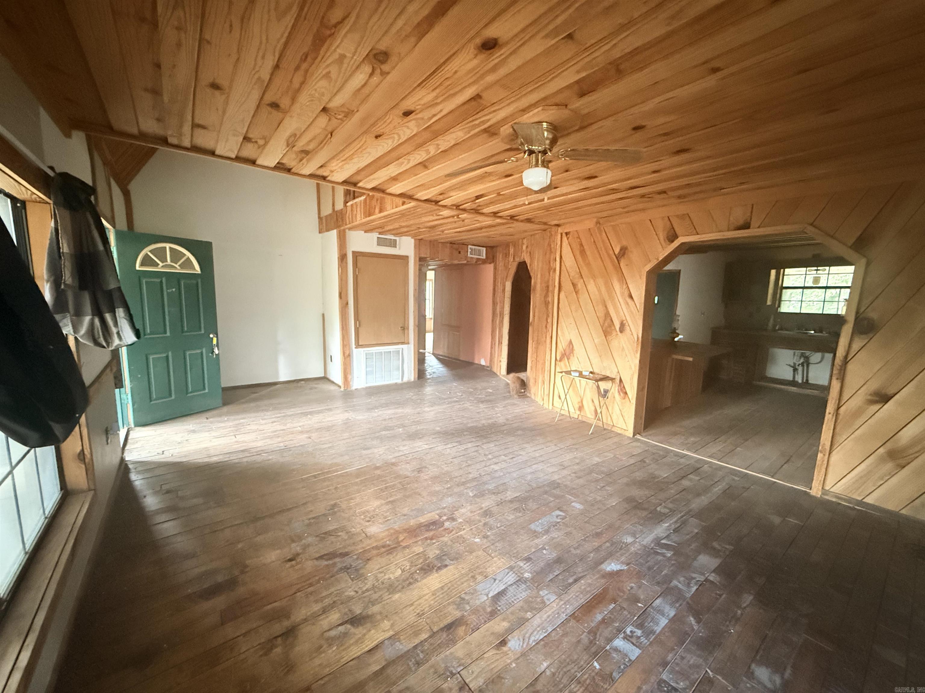 627 Midway  Monticello, AR
