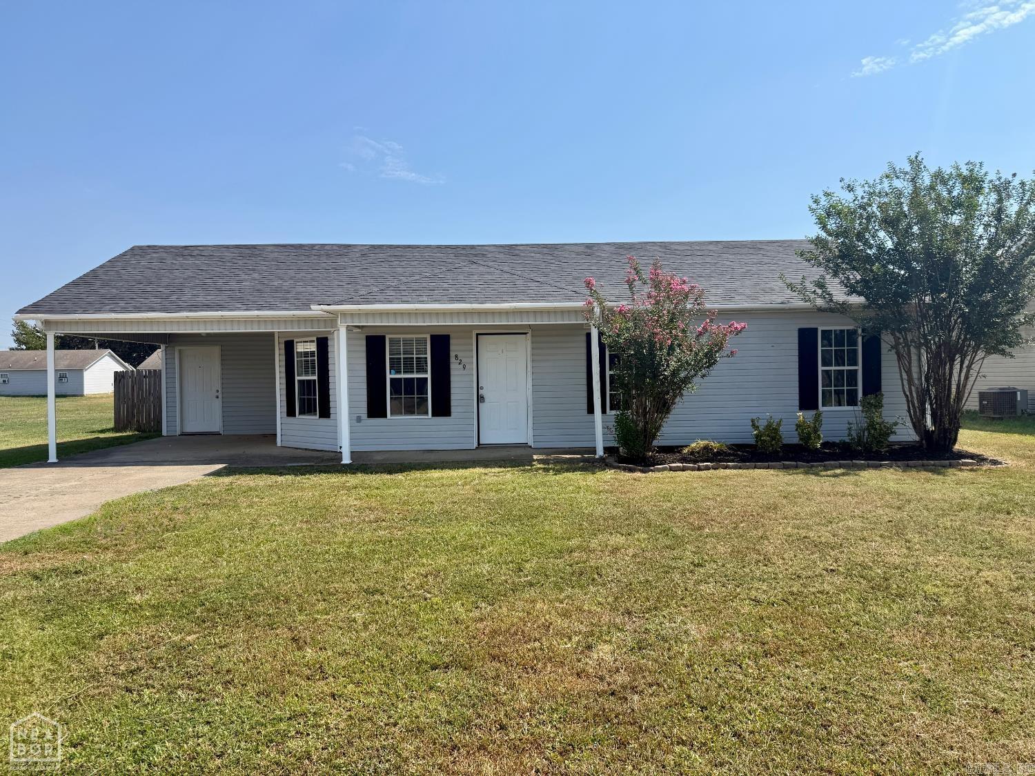 829 N 10th  Paragould, AR