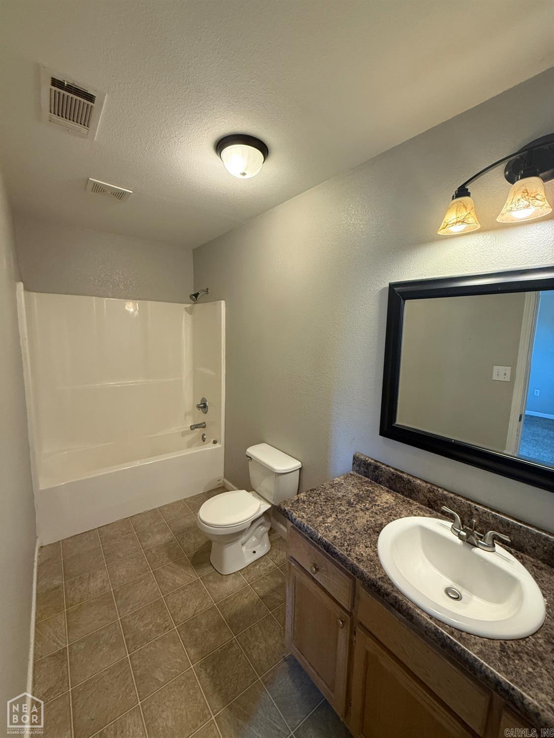 829 N 10th  Paragould, AR