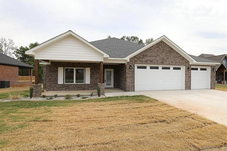 211 Grant Dr Drive — exterior