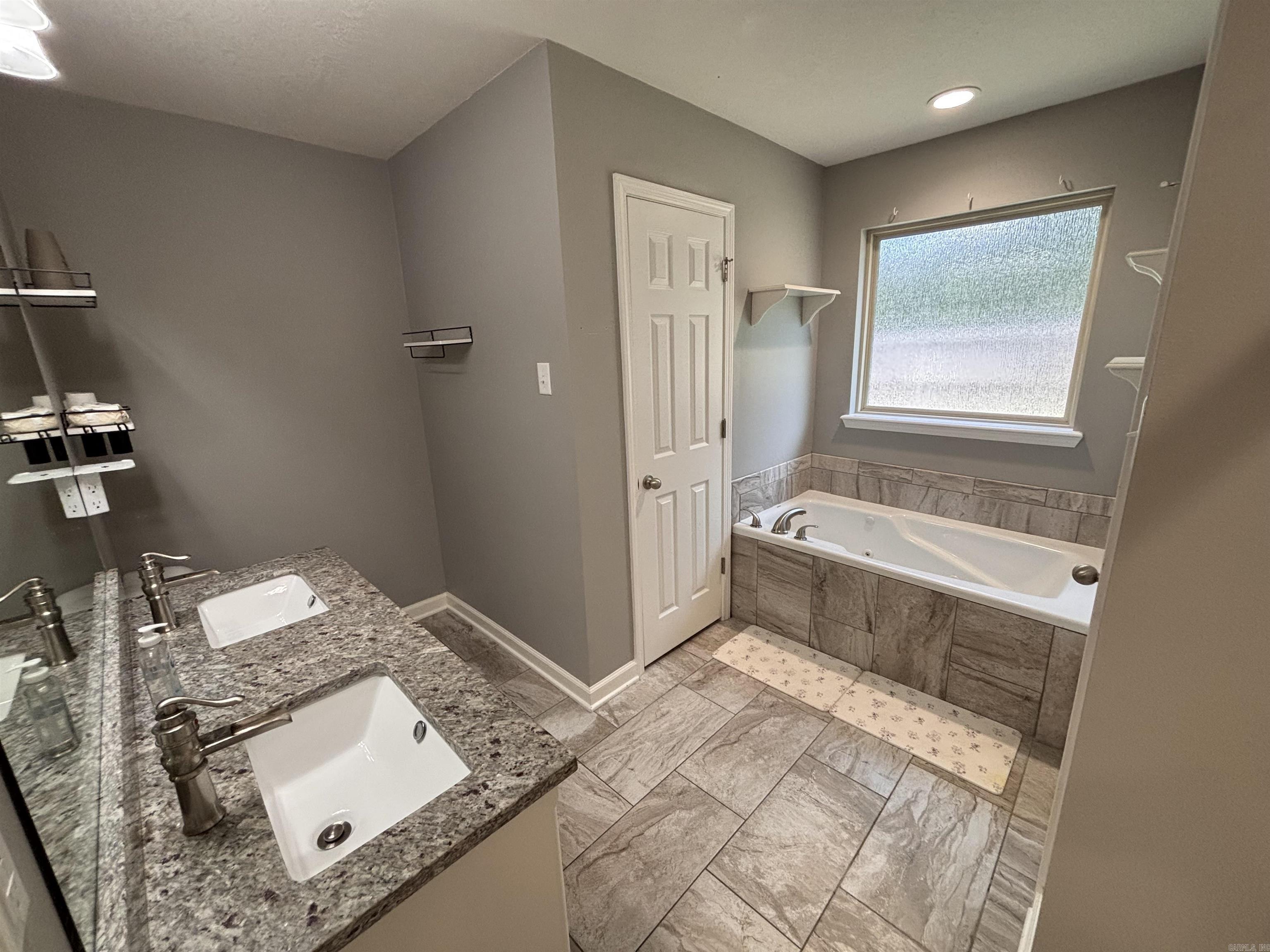 310 S Shady  Benton, AR