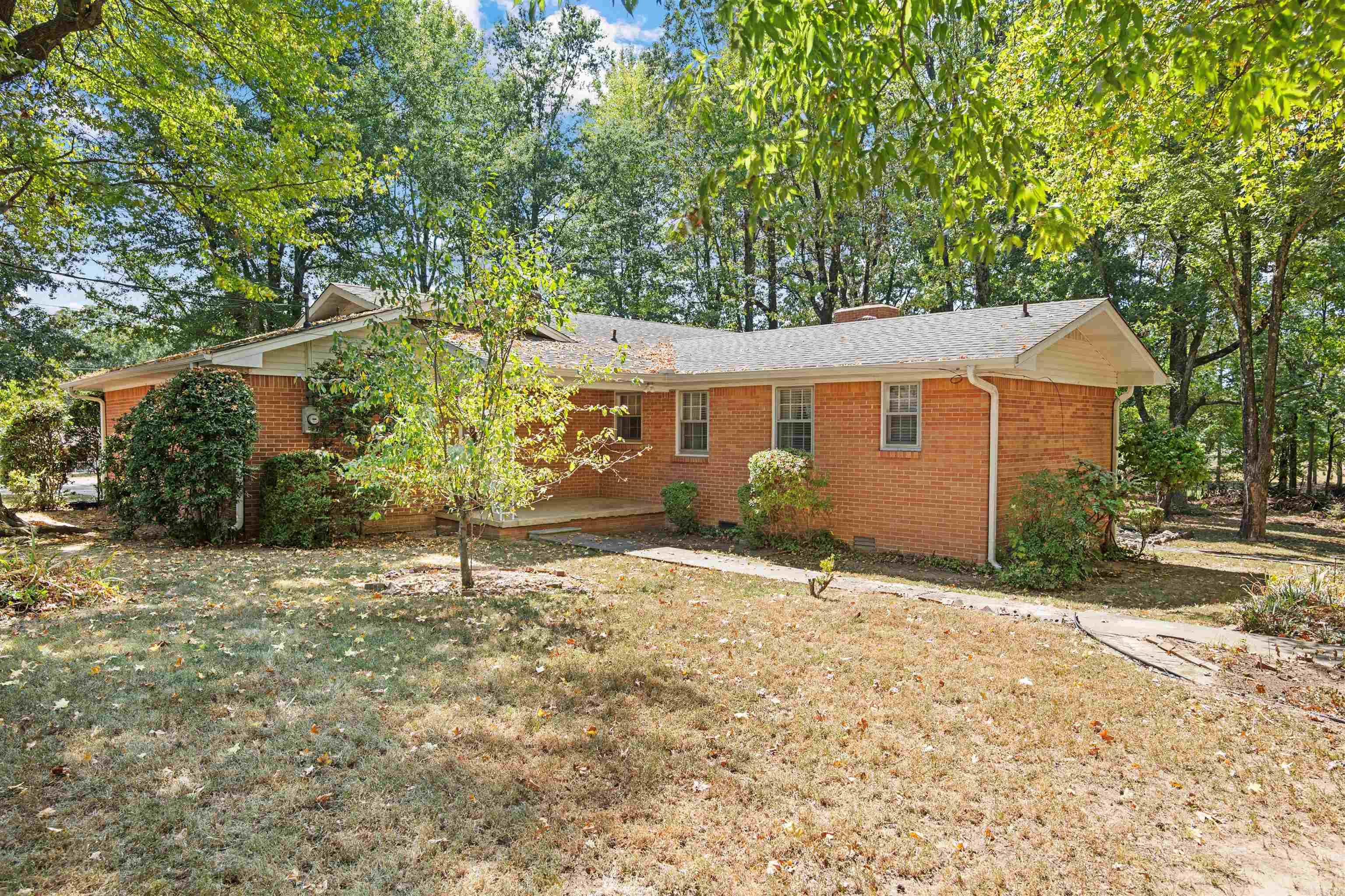 1609 Campground  Paragould, AR