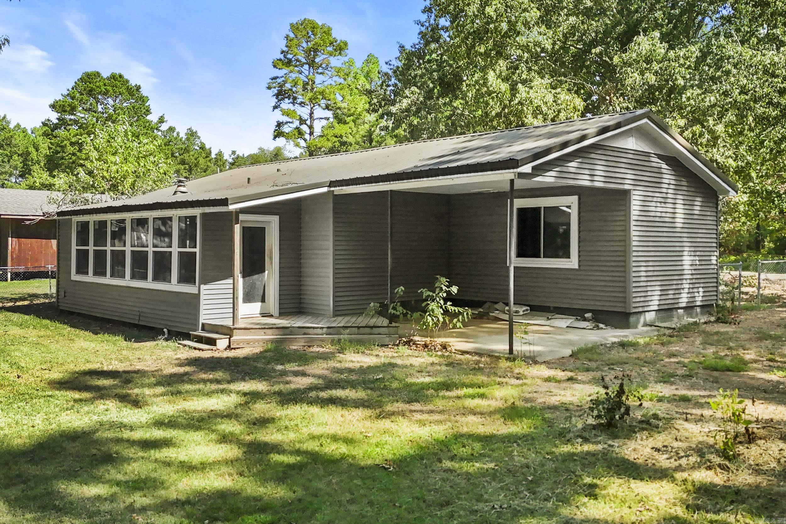 29 Lemons  Morrilton, AR
