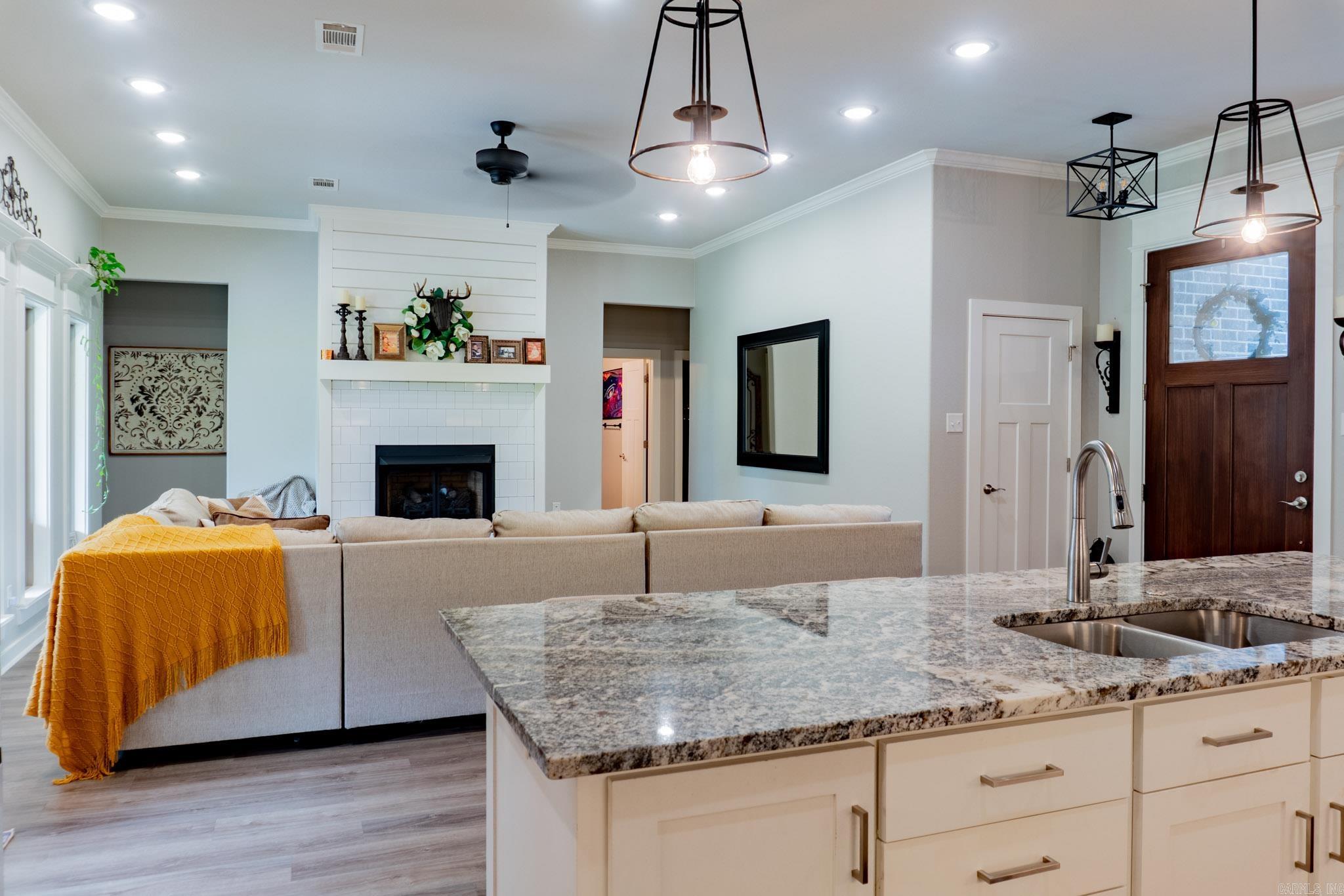308 Oak Tree South  Sheridan, AR