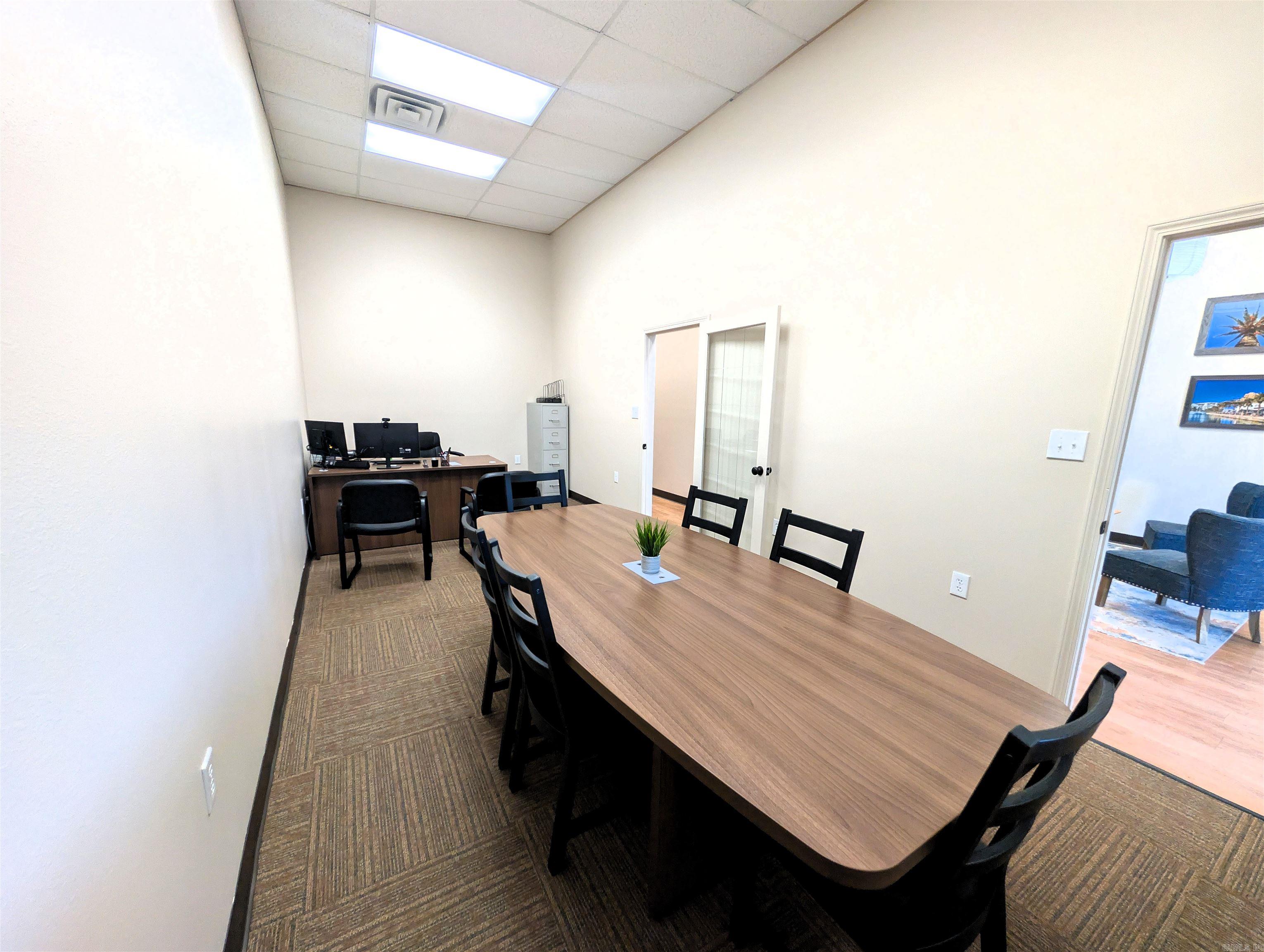 2112 W Beebe Capps Expressway — photo 4