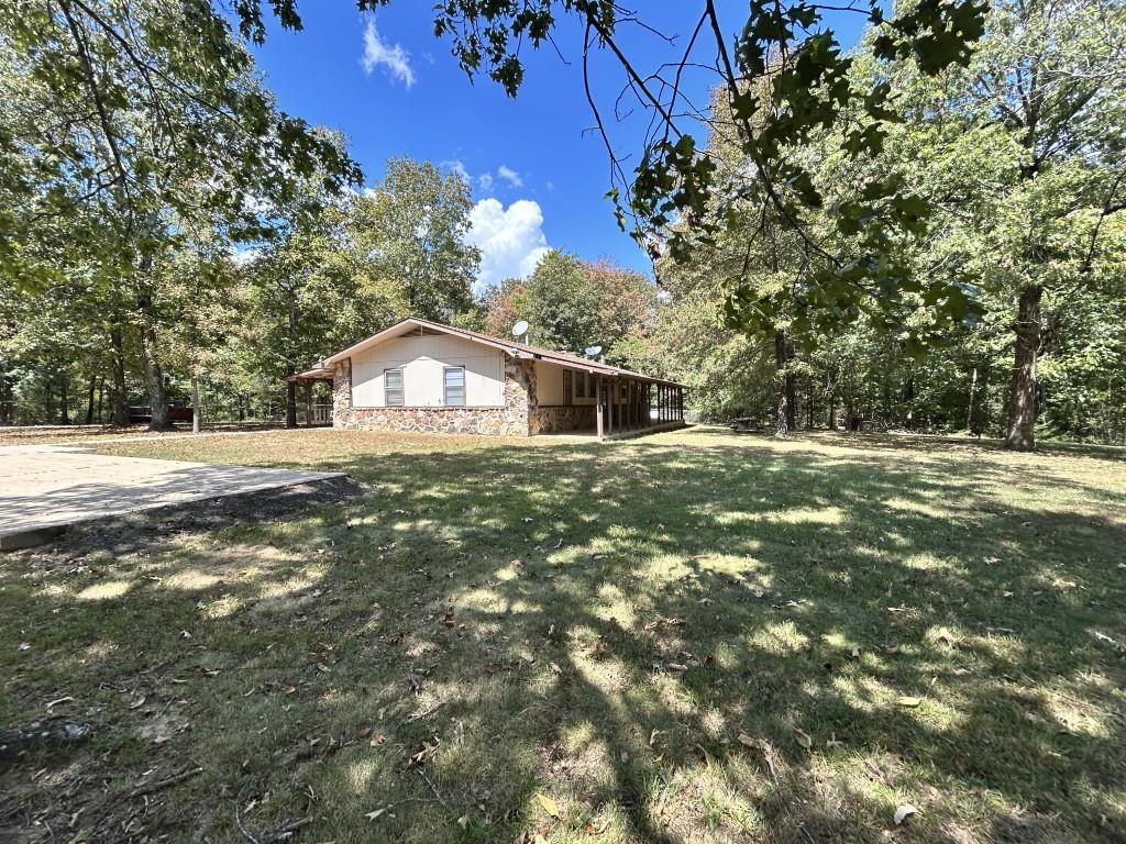 2631 Hub Willis Road