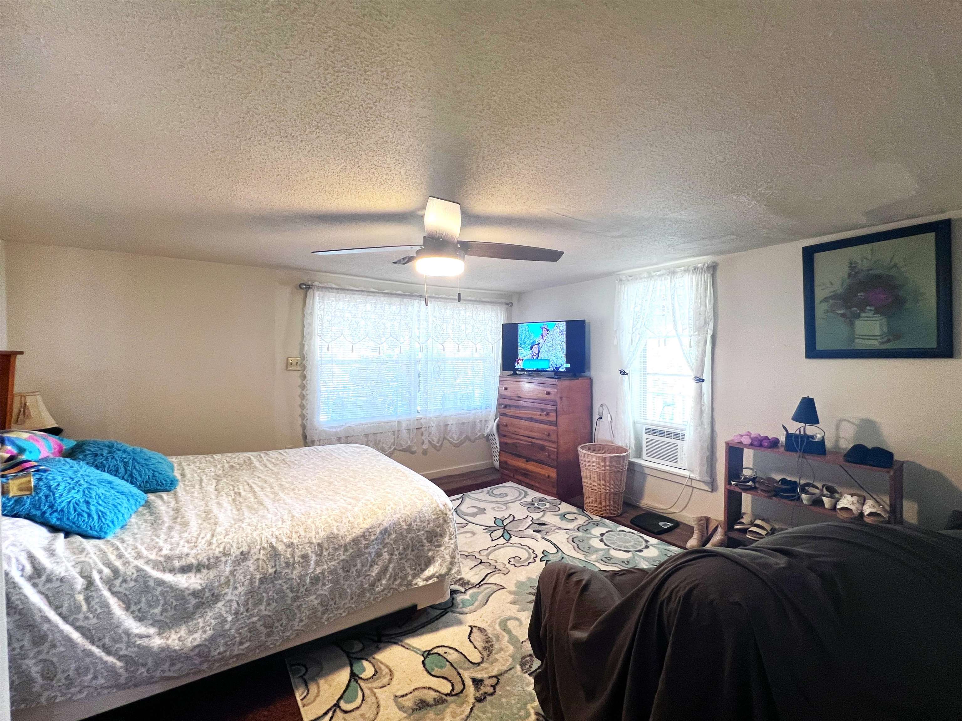 3295 Cozahome  Harriet, AR