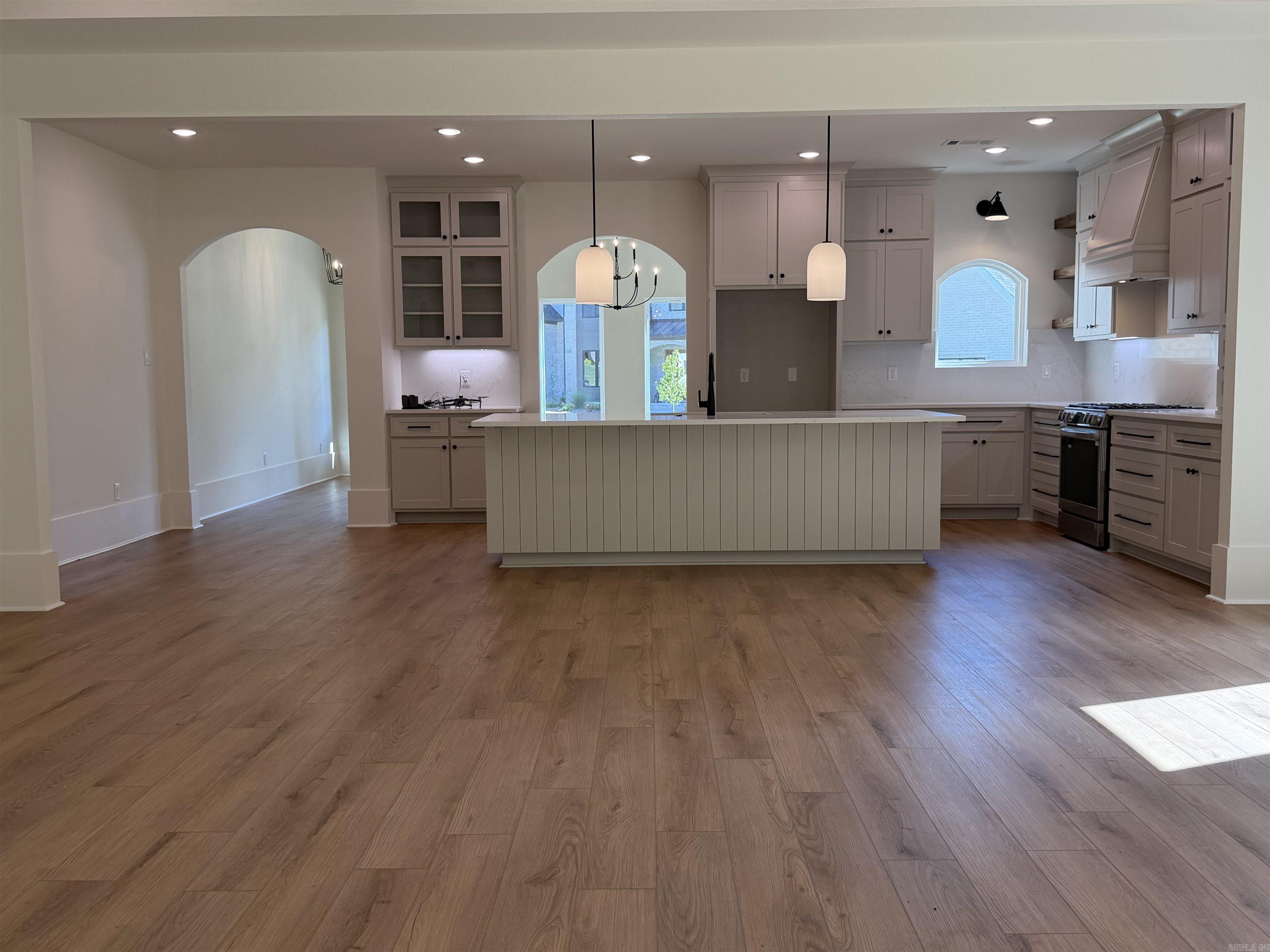 7166 Moonview Place Benton, AR 72019