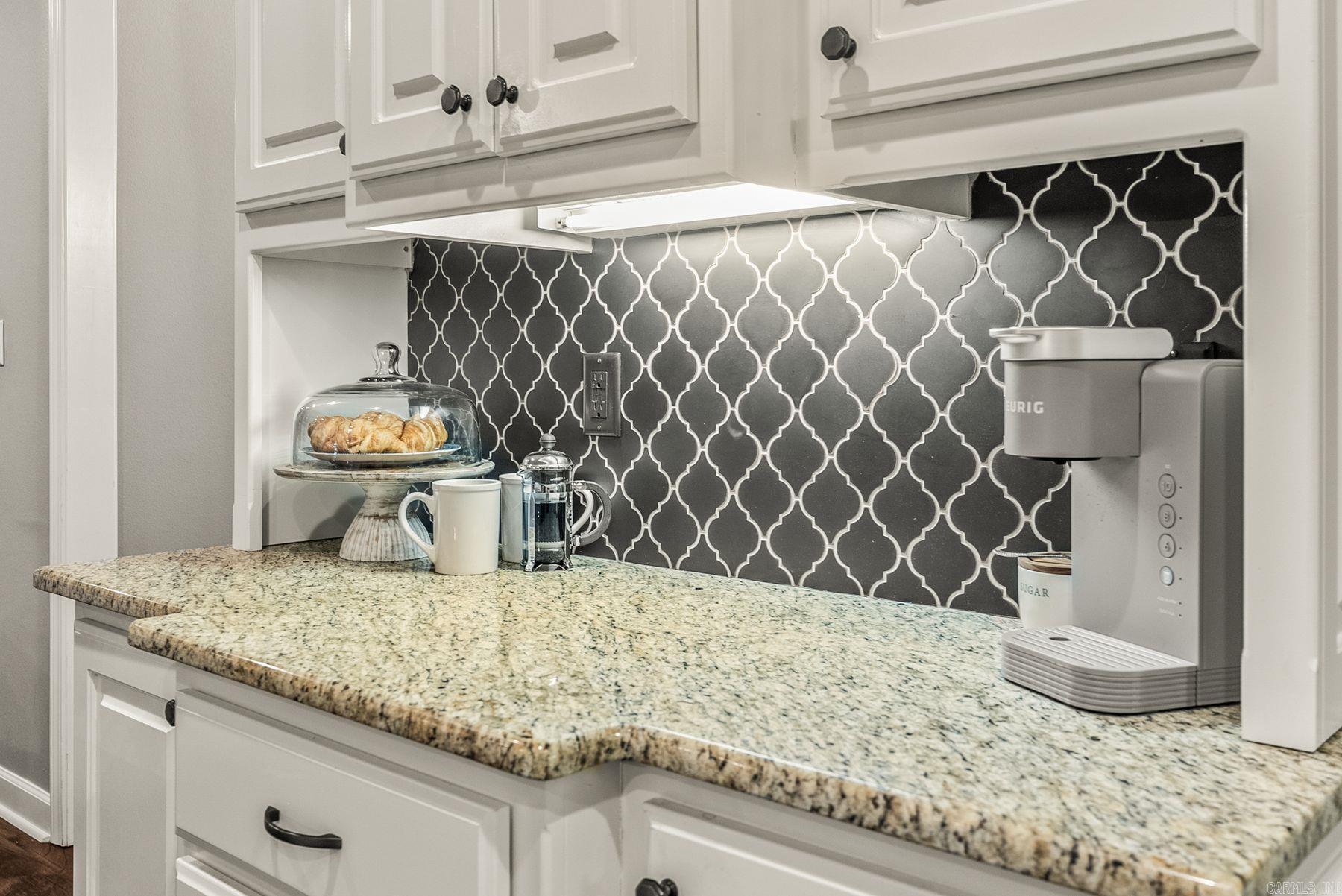 10105 Panther Mountain Road North Little Rock, AR 72113
