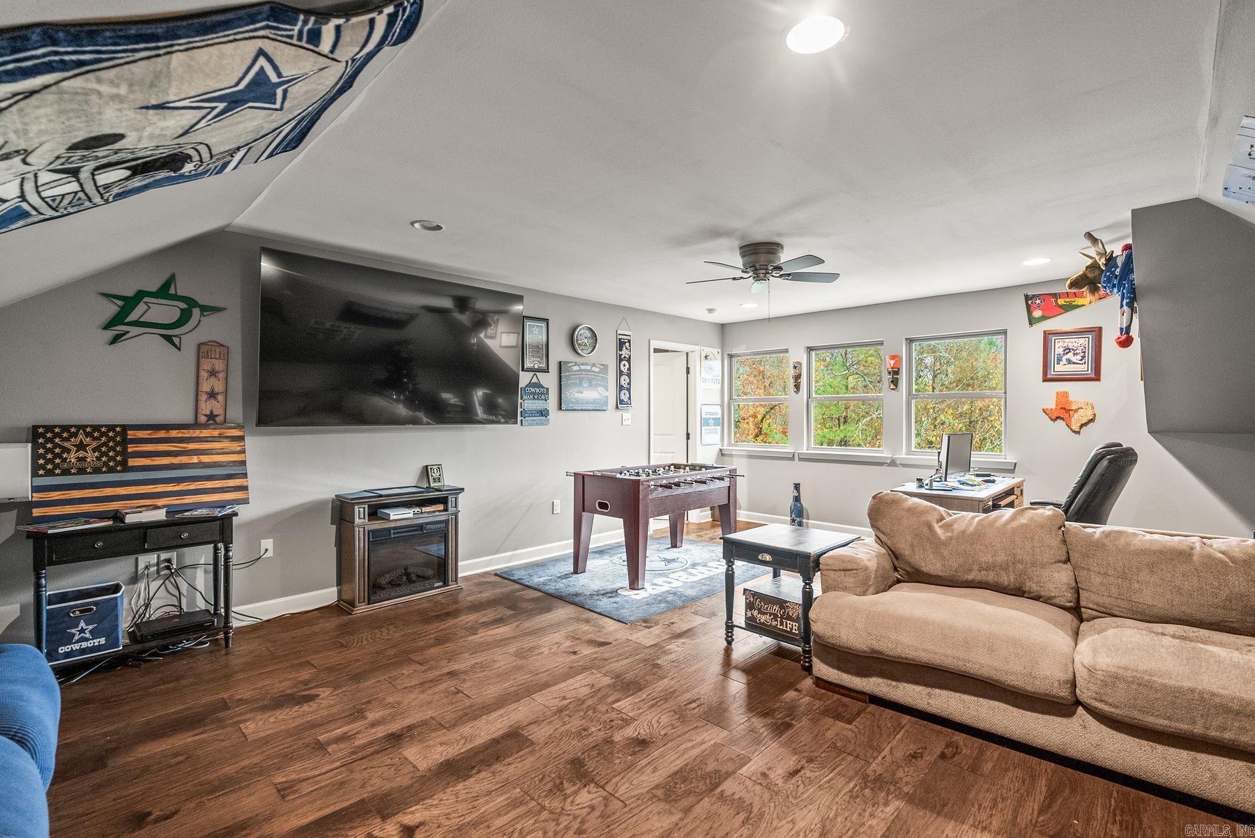10105 Panther Mountain Road North Little Rock, AR 72113