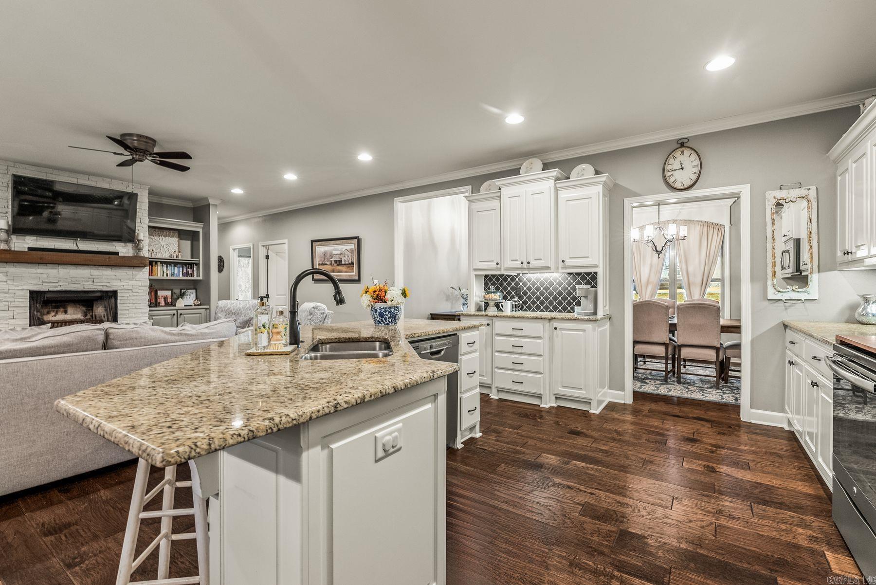 10105 Panther Mountain Road North Little Rock, AR 72113