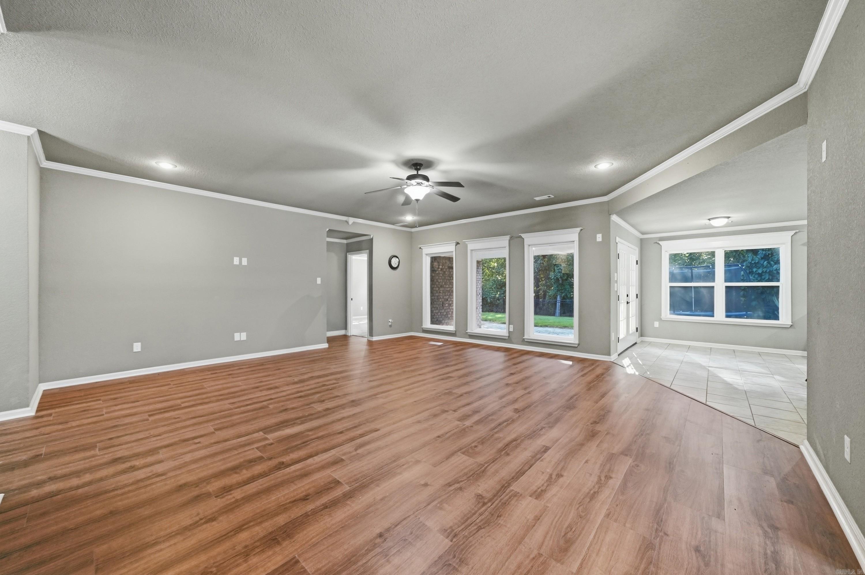 3015 Gladstone Drive Conway, AR 72032