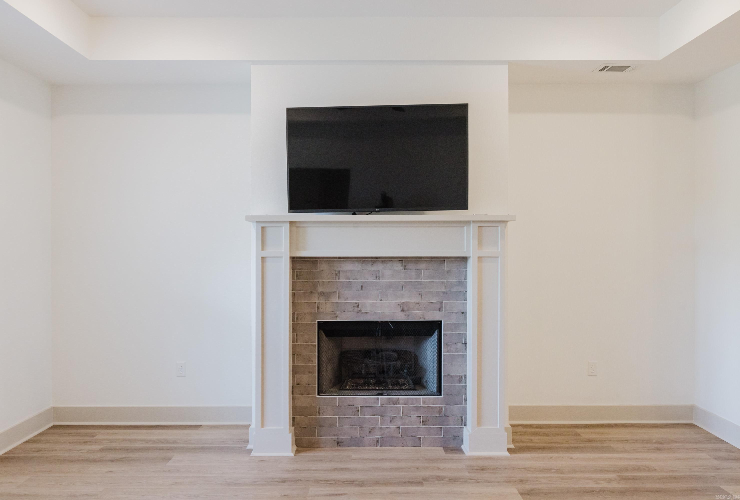 229 A  Bryant, AR