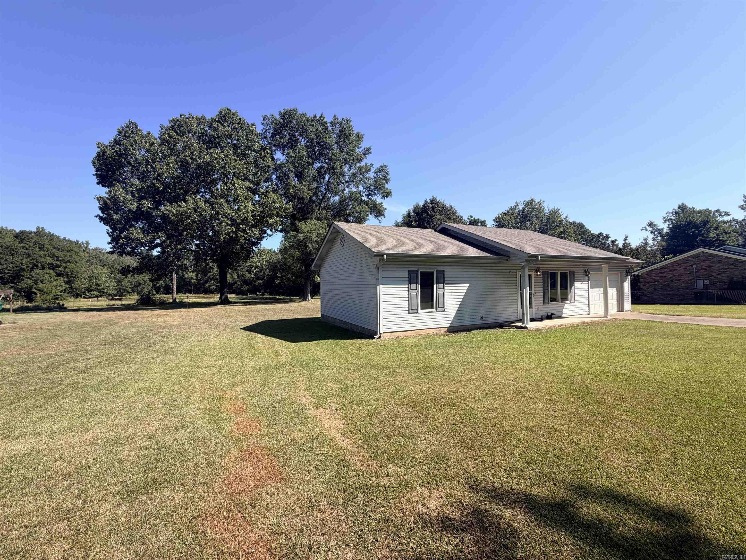5802 Hawkins Loop — photo 3