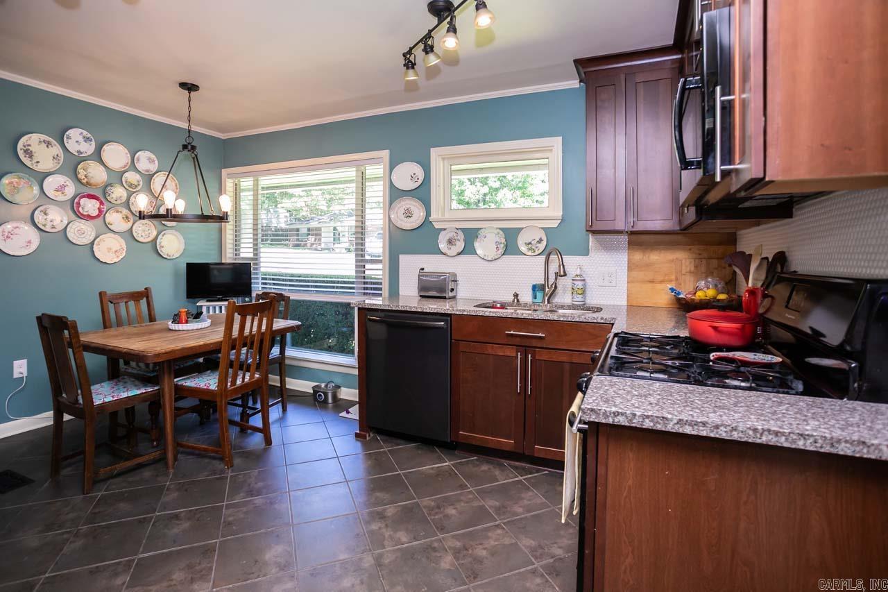 1318 Pine Valley Rd — photo 2