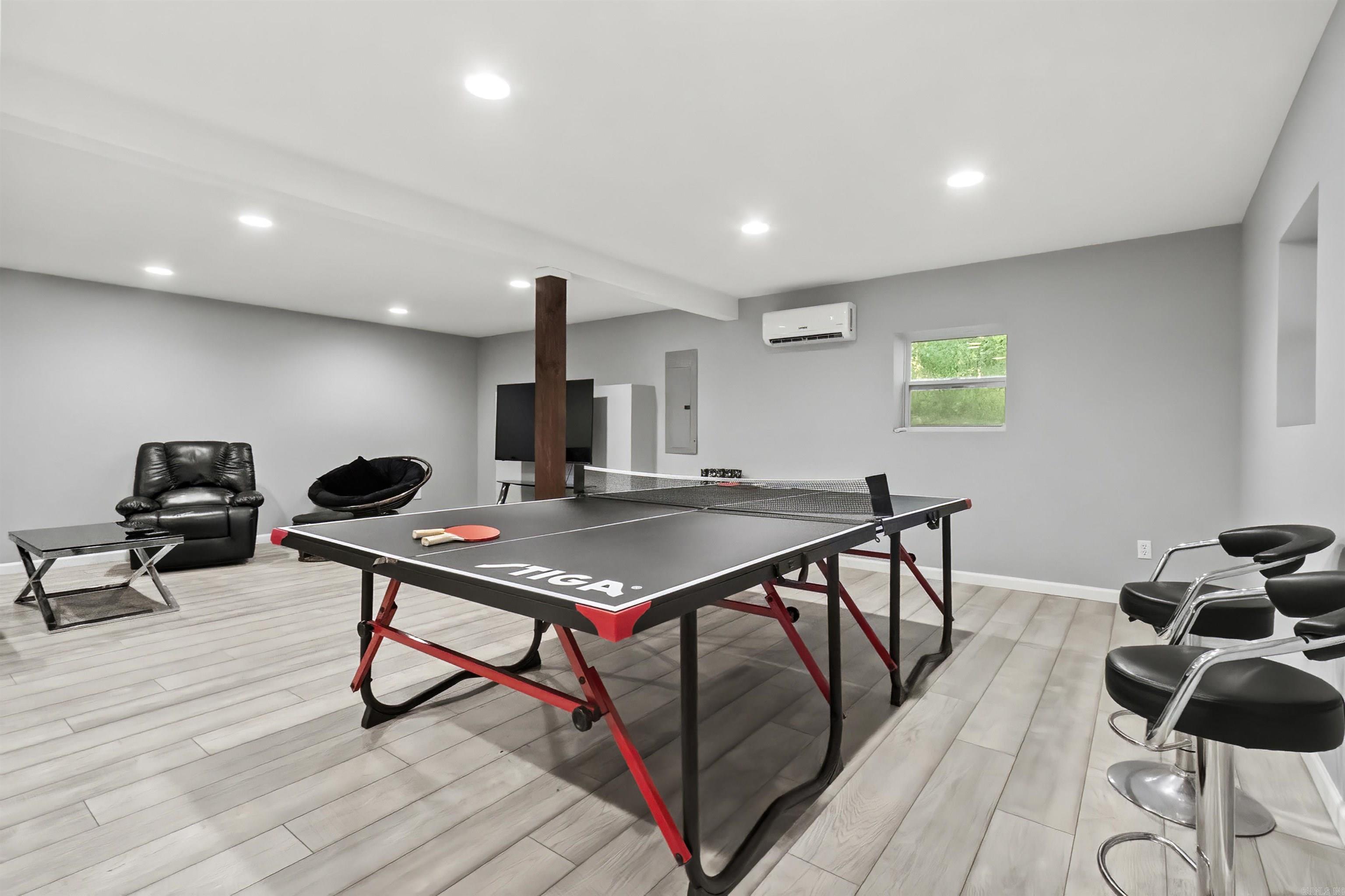 140 Cardinal  Diamond City, AR