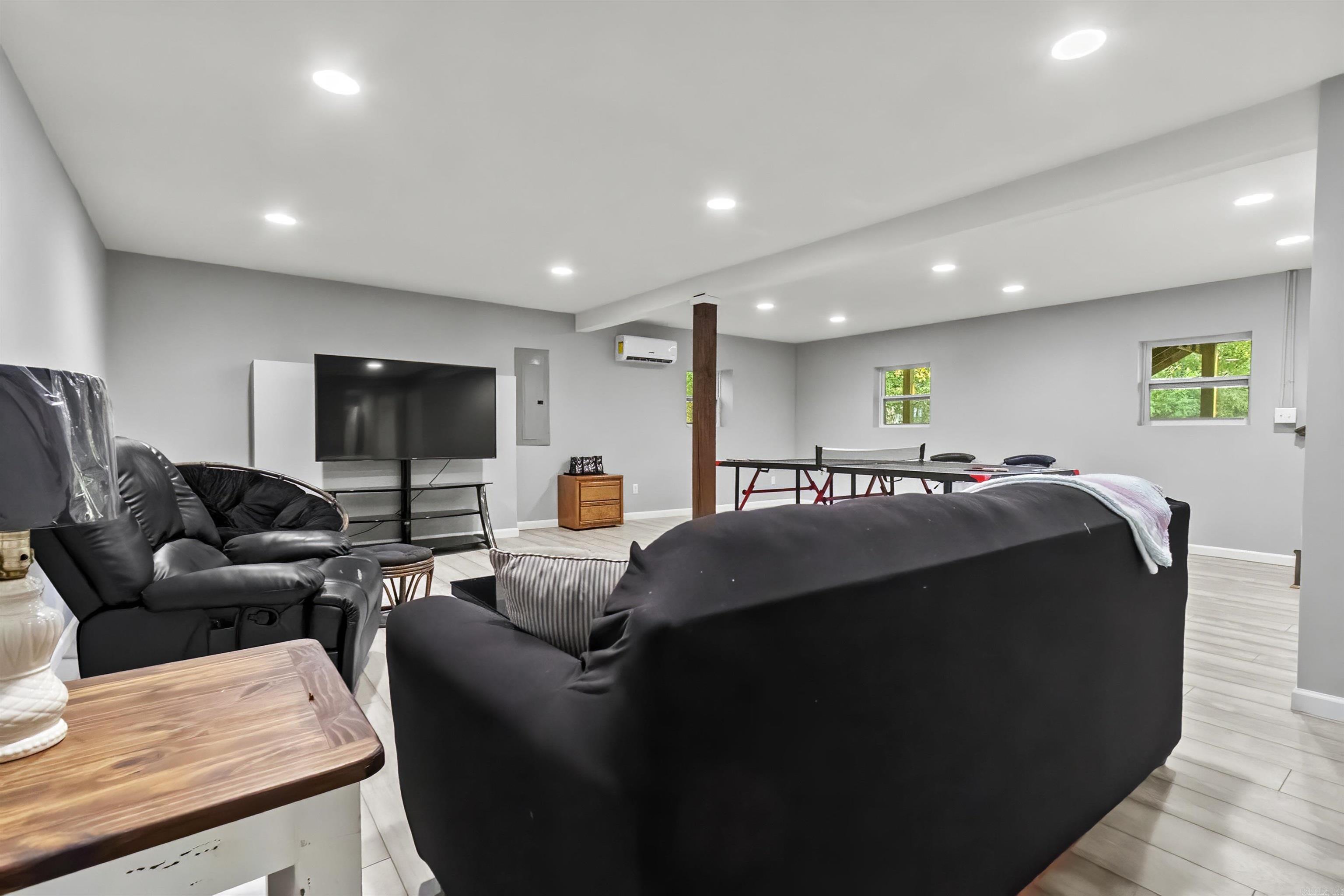 140 Cardinal  Diamond City, AR