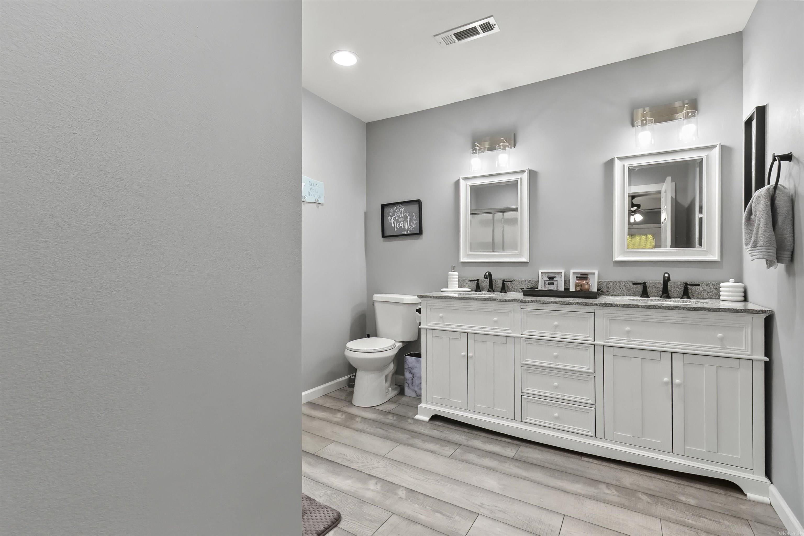 140 Cardinal  Diamond City, AR