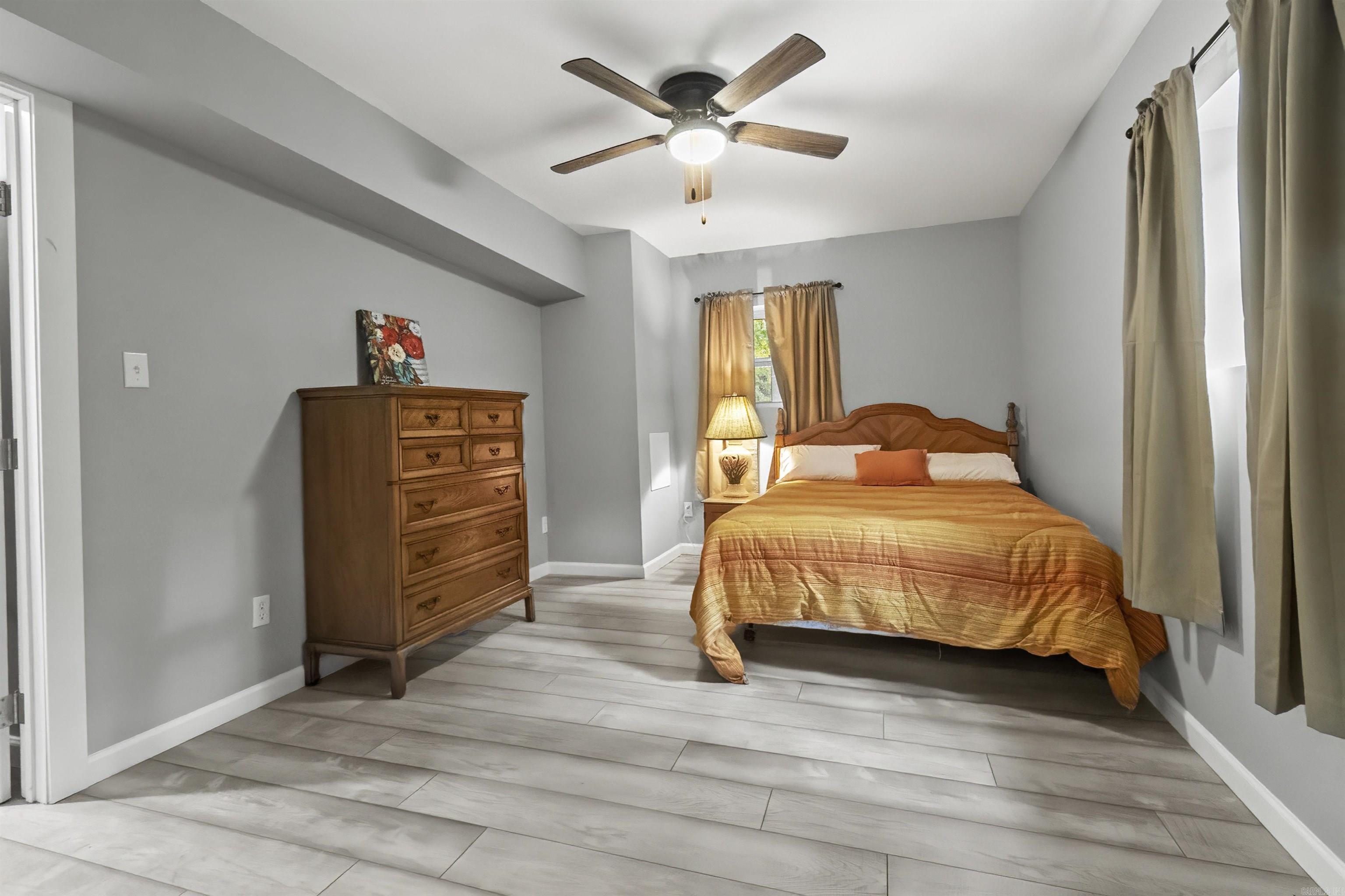 140 Cardinal  Diamond City, AR