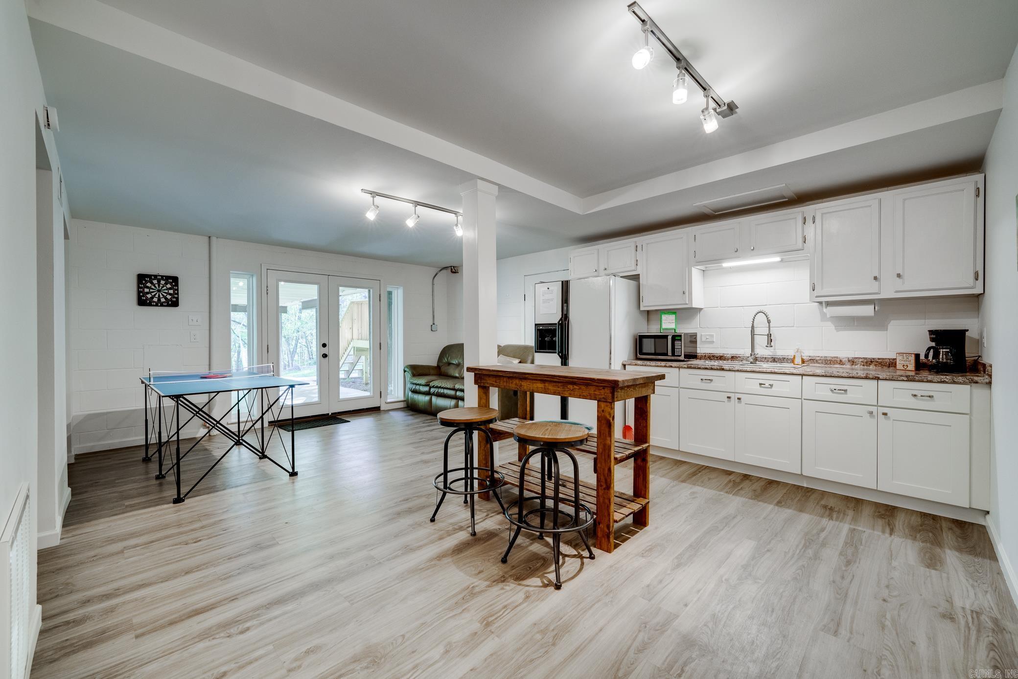 214 Lakeside  Fairfield Bay, AR