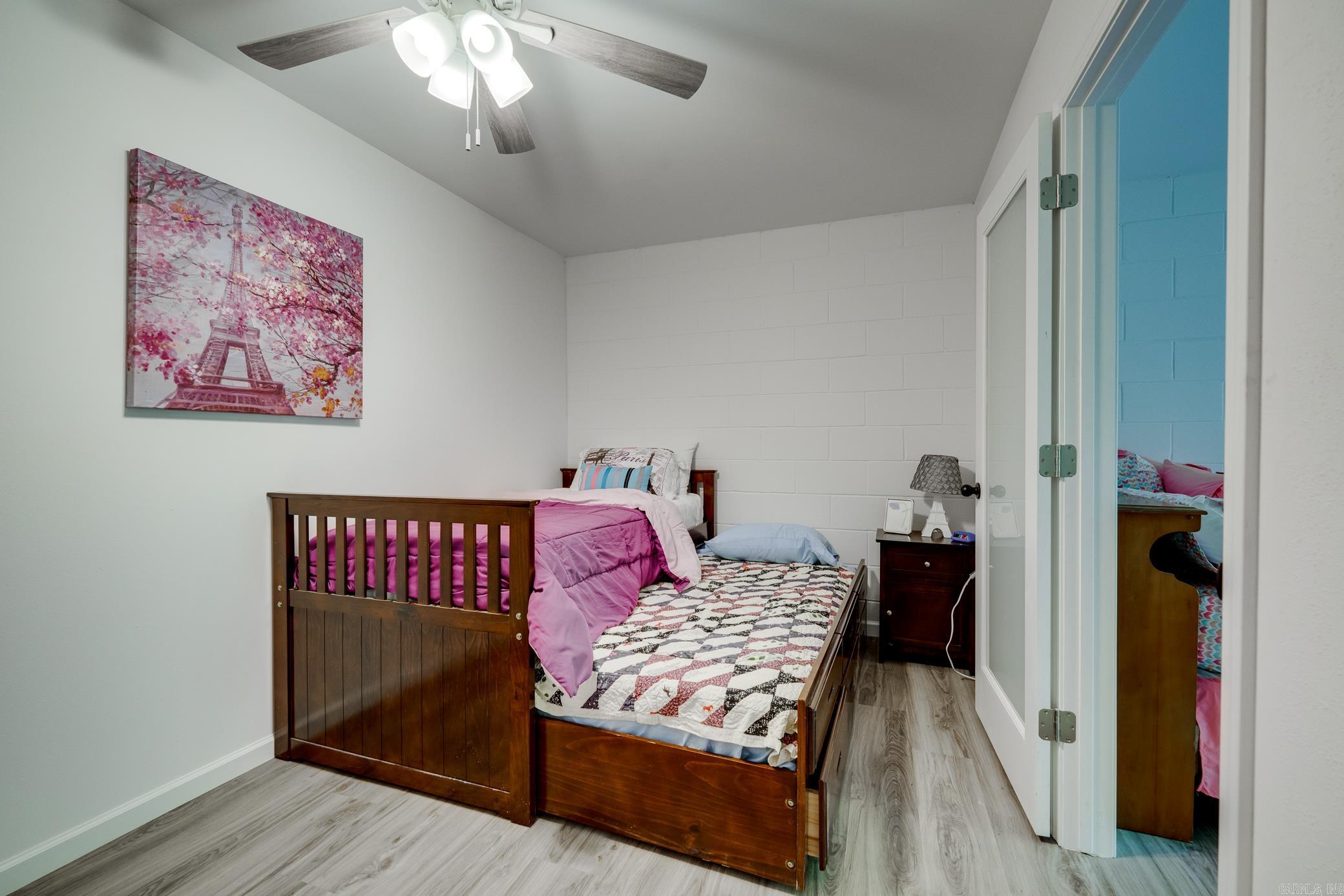 214 Lakeside  Fairfield Bay, AR