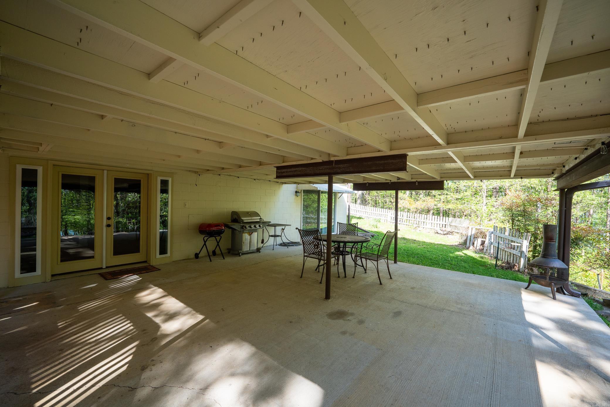 214 Lakeside  Fairfield Bay, AR