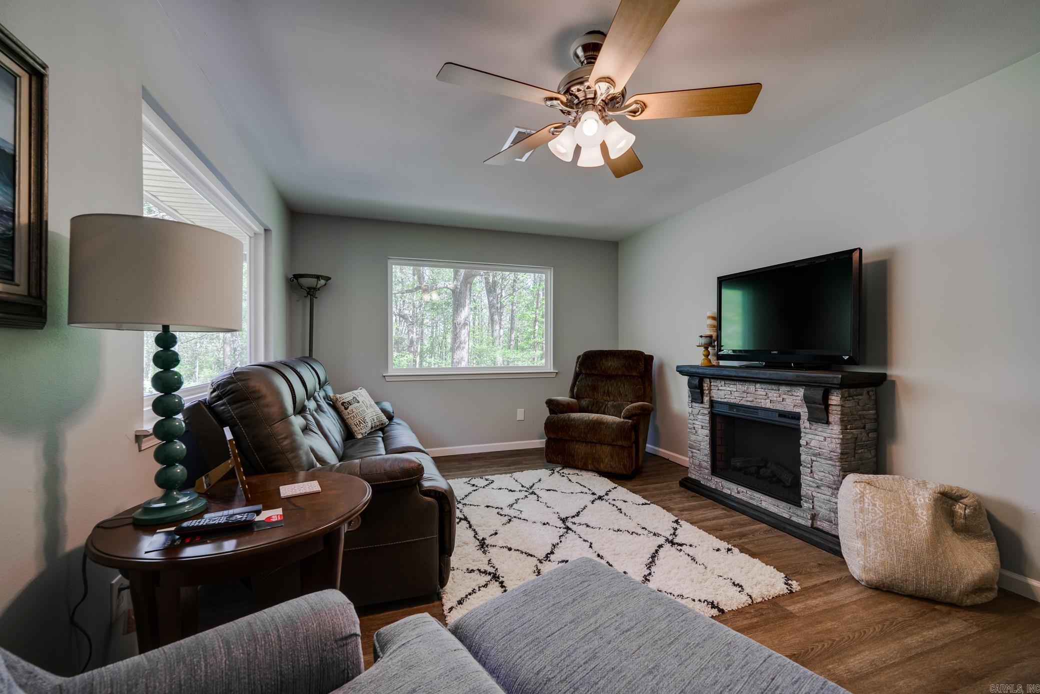 214 Lakeside  Fairfield Bay, AR