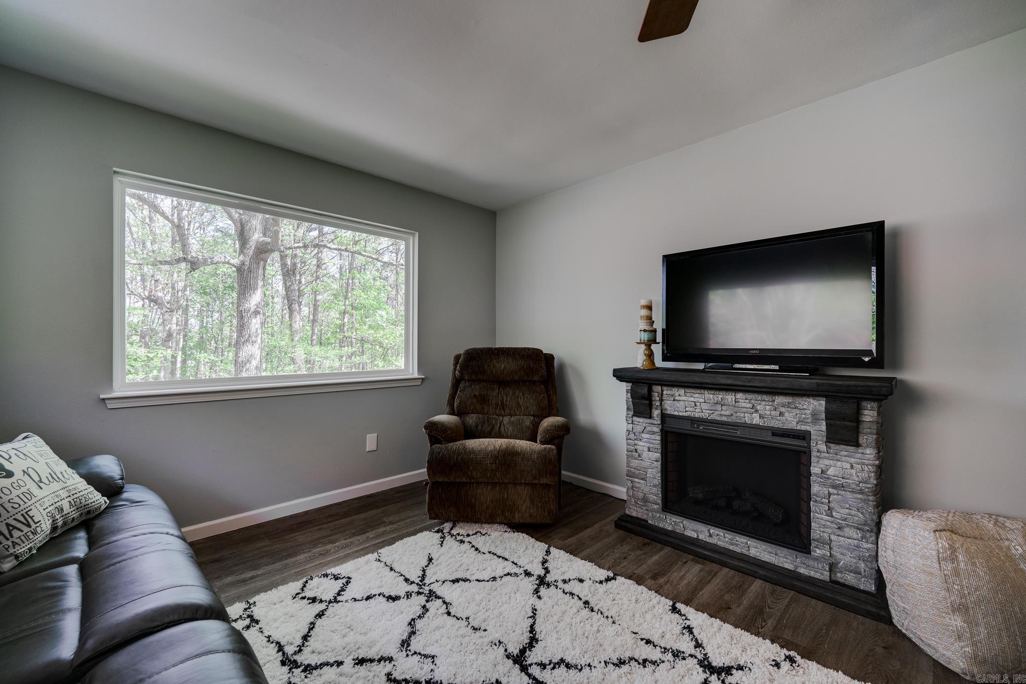 214 Lakeside  Fairfield Bay, AR