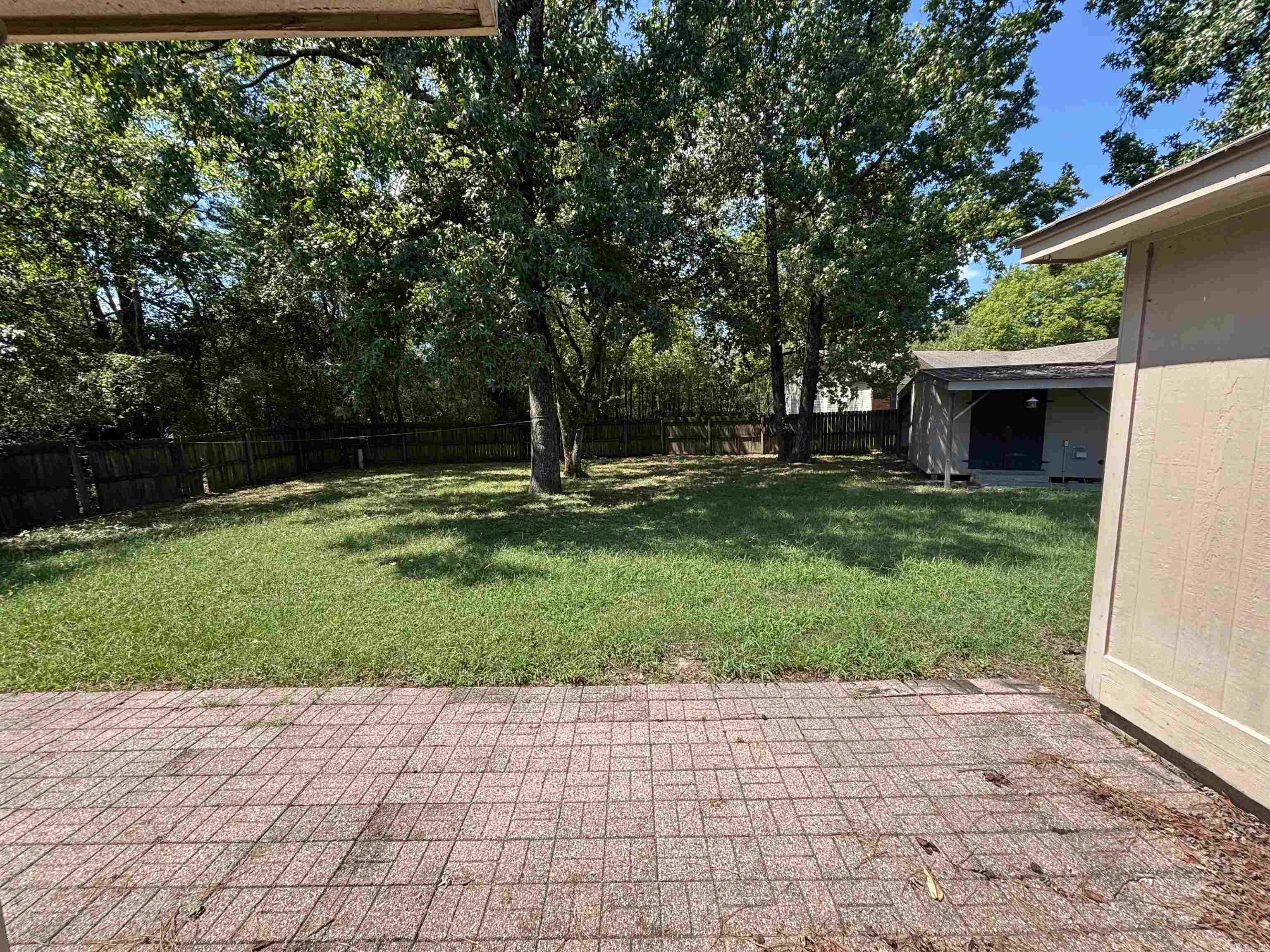 2817 forest  Bryant, AR
