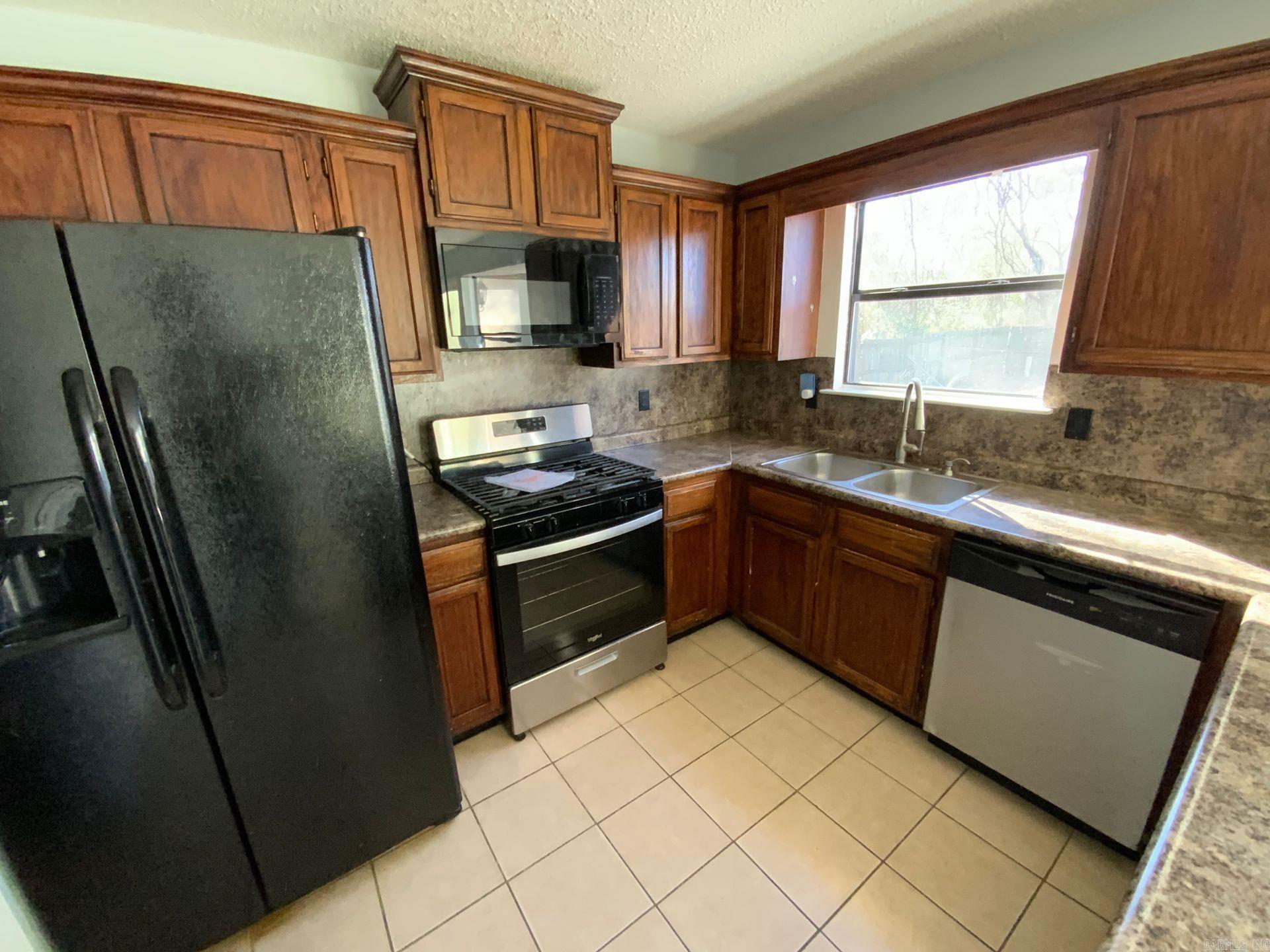 2817 forest Drive — photo 5