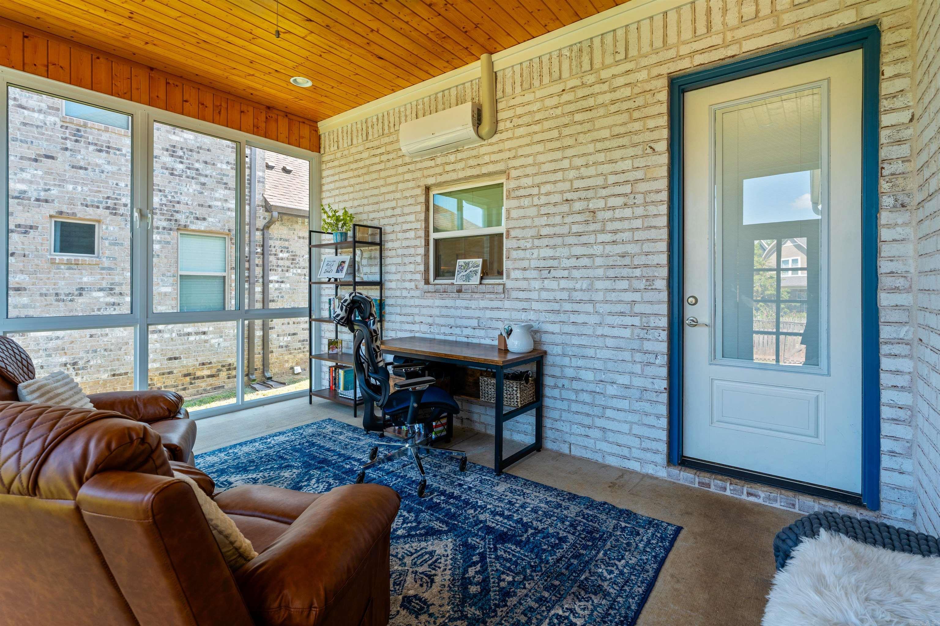 1128 ESSEX  Benton, AR