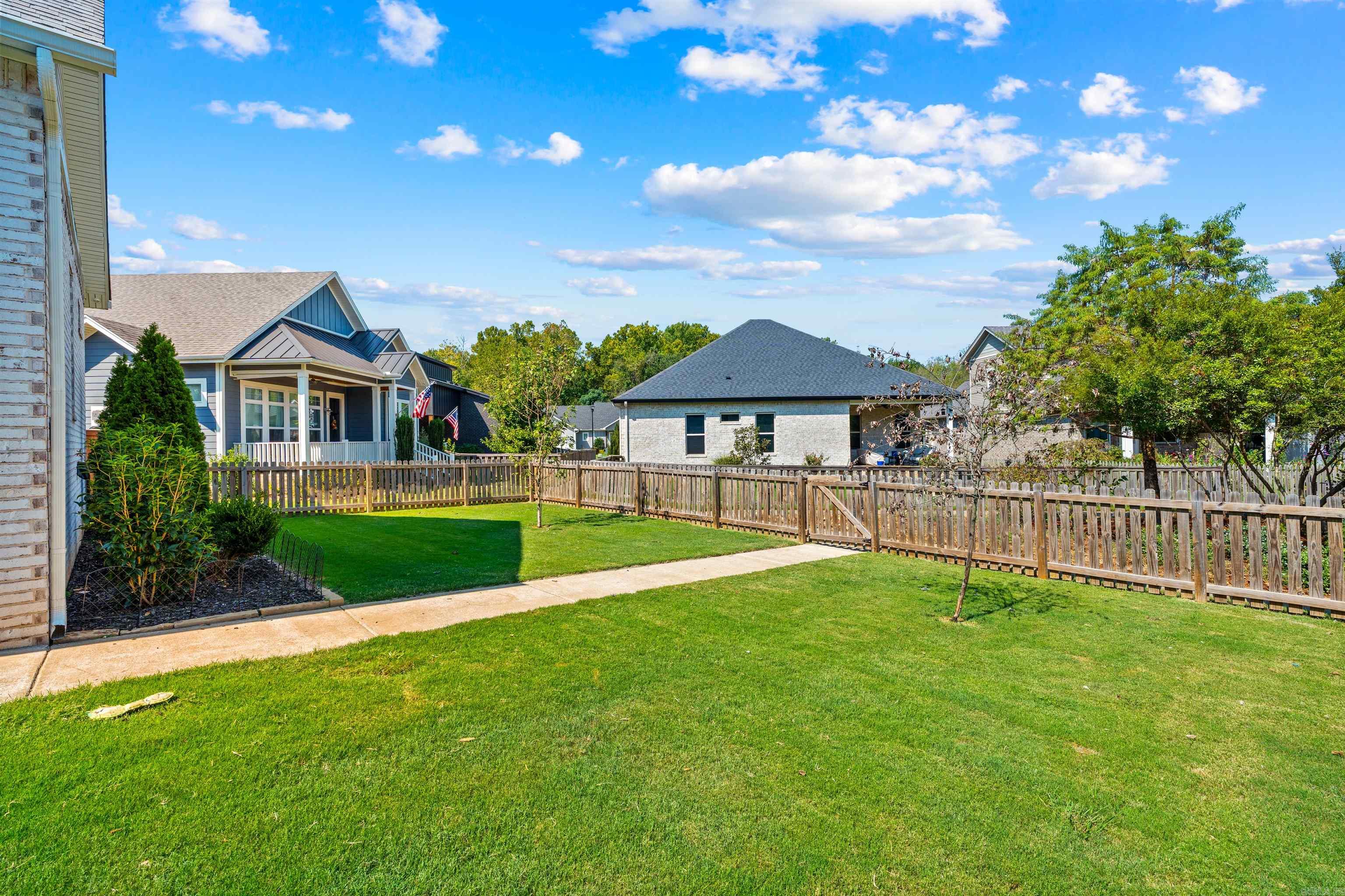 1128 ESSEX  Benton, AR