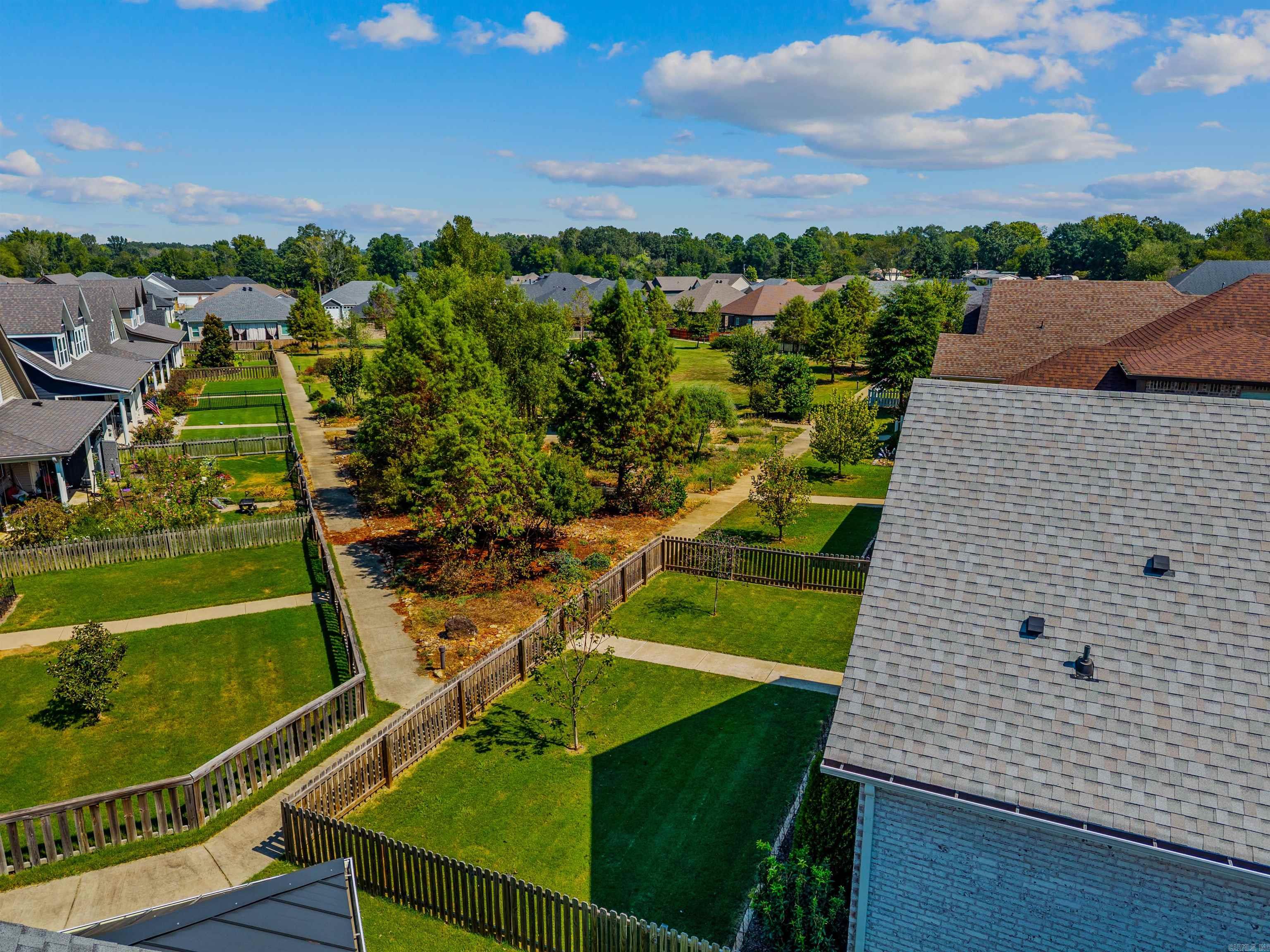 1128 ESSEX  Benton, AR